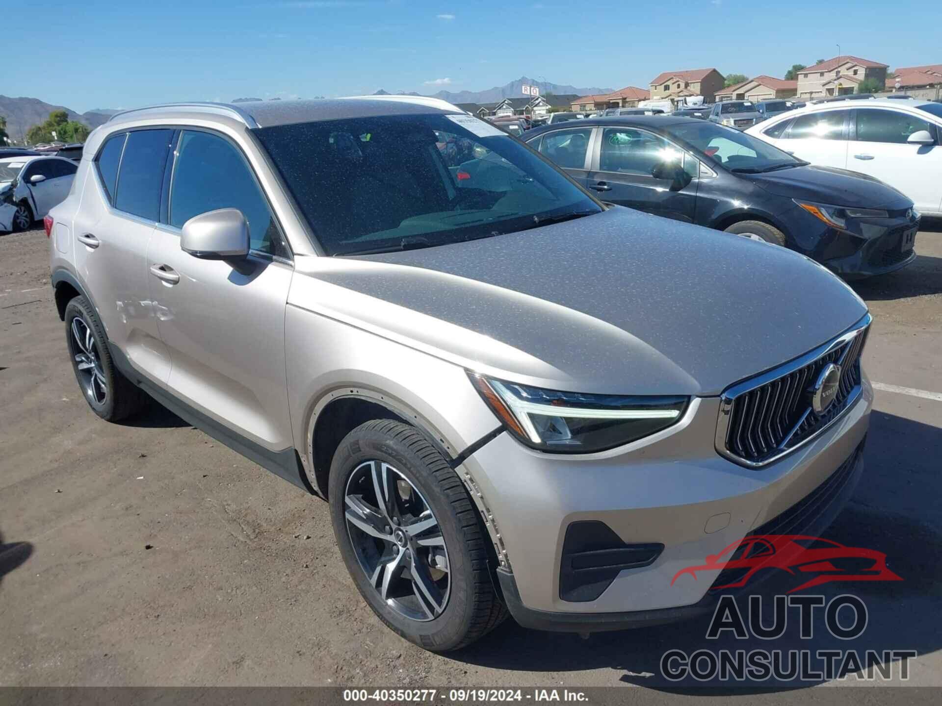 VOLVO XC40 2024 - YV4L12UK3R2263406