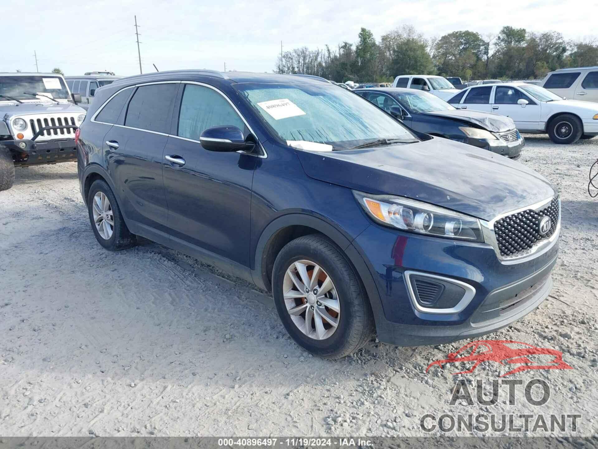 KIA SORENTO 2017 - 5XYPG4A53HG213476