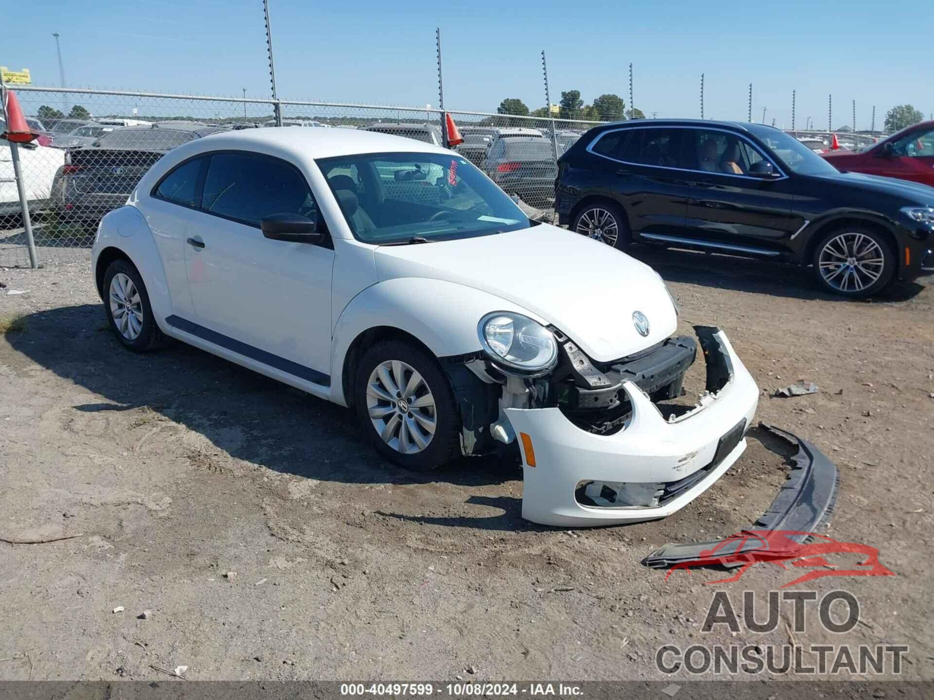 VOLKSWAGEN BEETLE 2014 - 3VWF17ATXEM640811