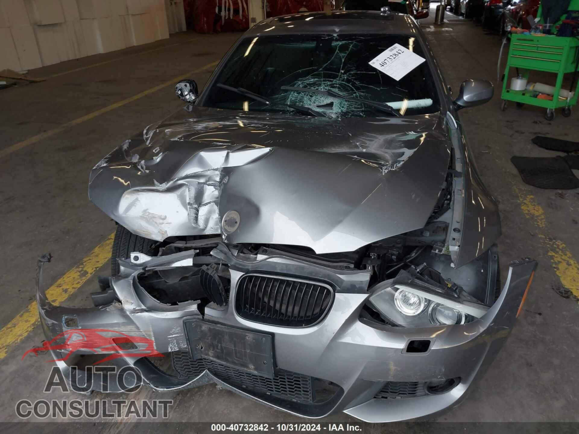 BMW 328I 2012 - WBAKE5C52CE756027