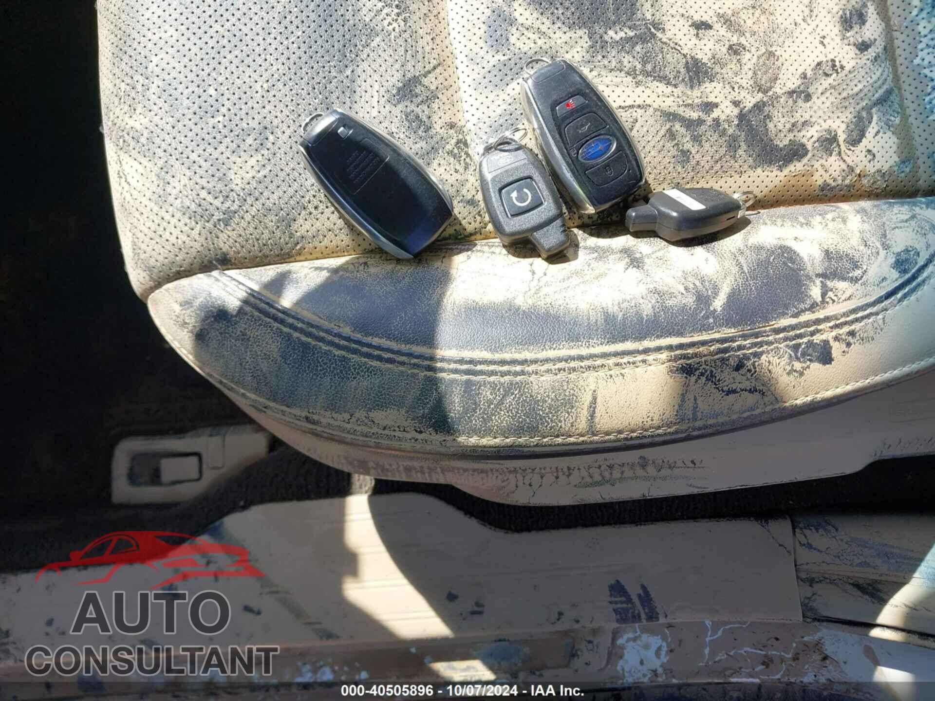 SUBARU OUTBACK 2018 - 4S4BSANC6J3205877