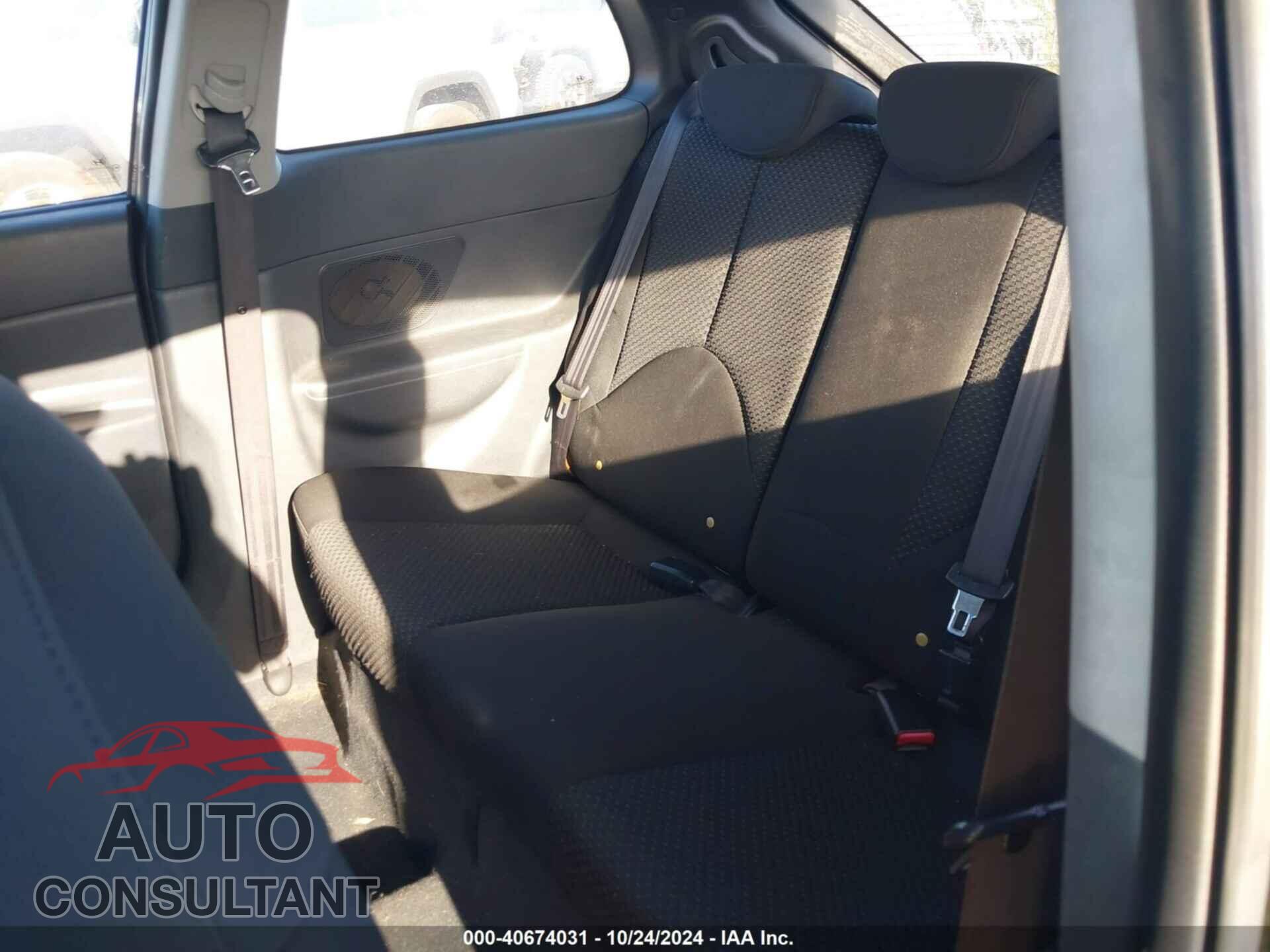 HYUNDAI ACCENT 2011 - KMHCM3AC4BU199282