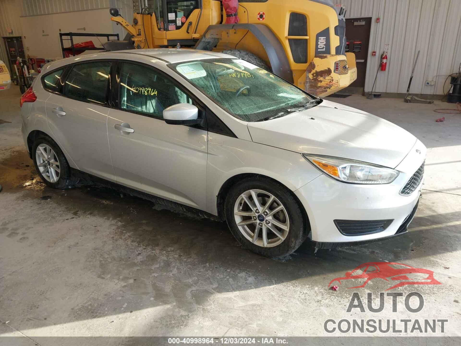 FORD FOCUS 2018 - 1FADP3K27JL326932