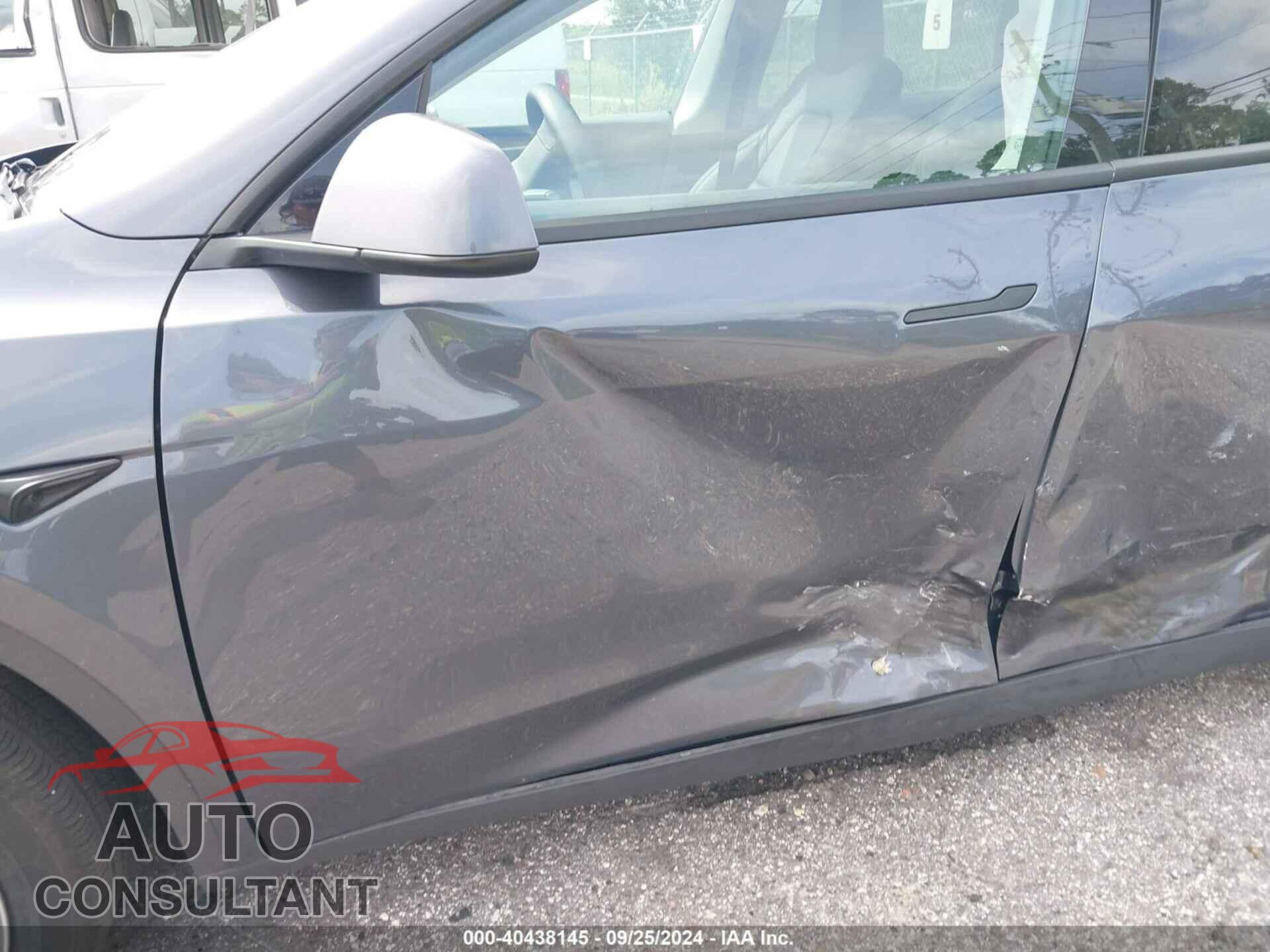 TESLA MODEL Y 2023 - 7SAYGDED6PF934003