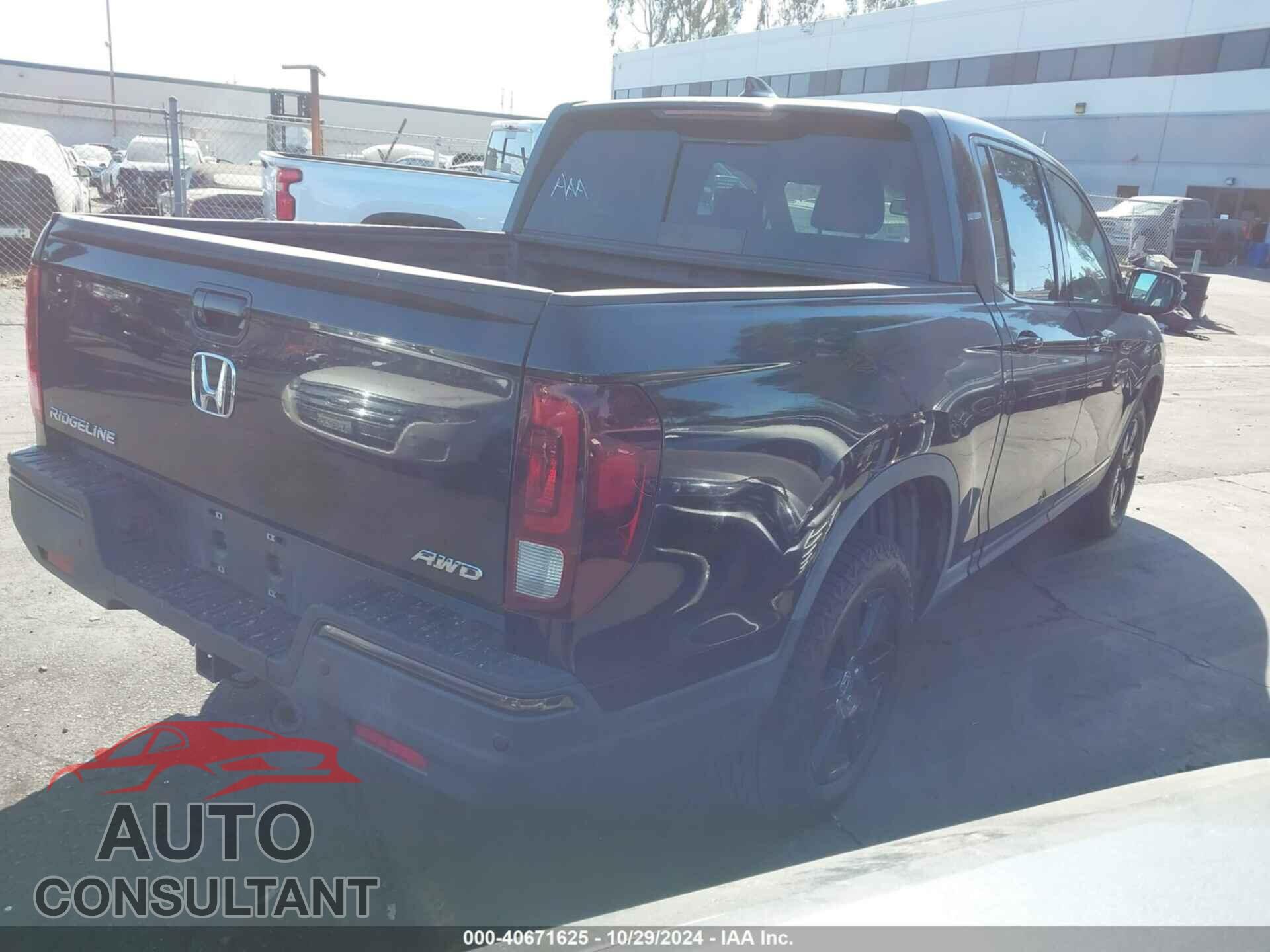 HONDA RIDGELINE 2017 - 5FPYK3F88HB010727