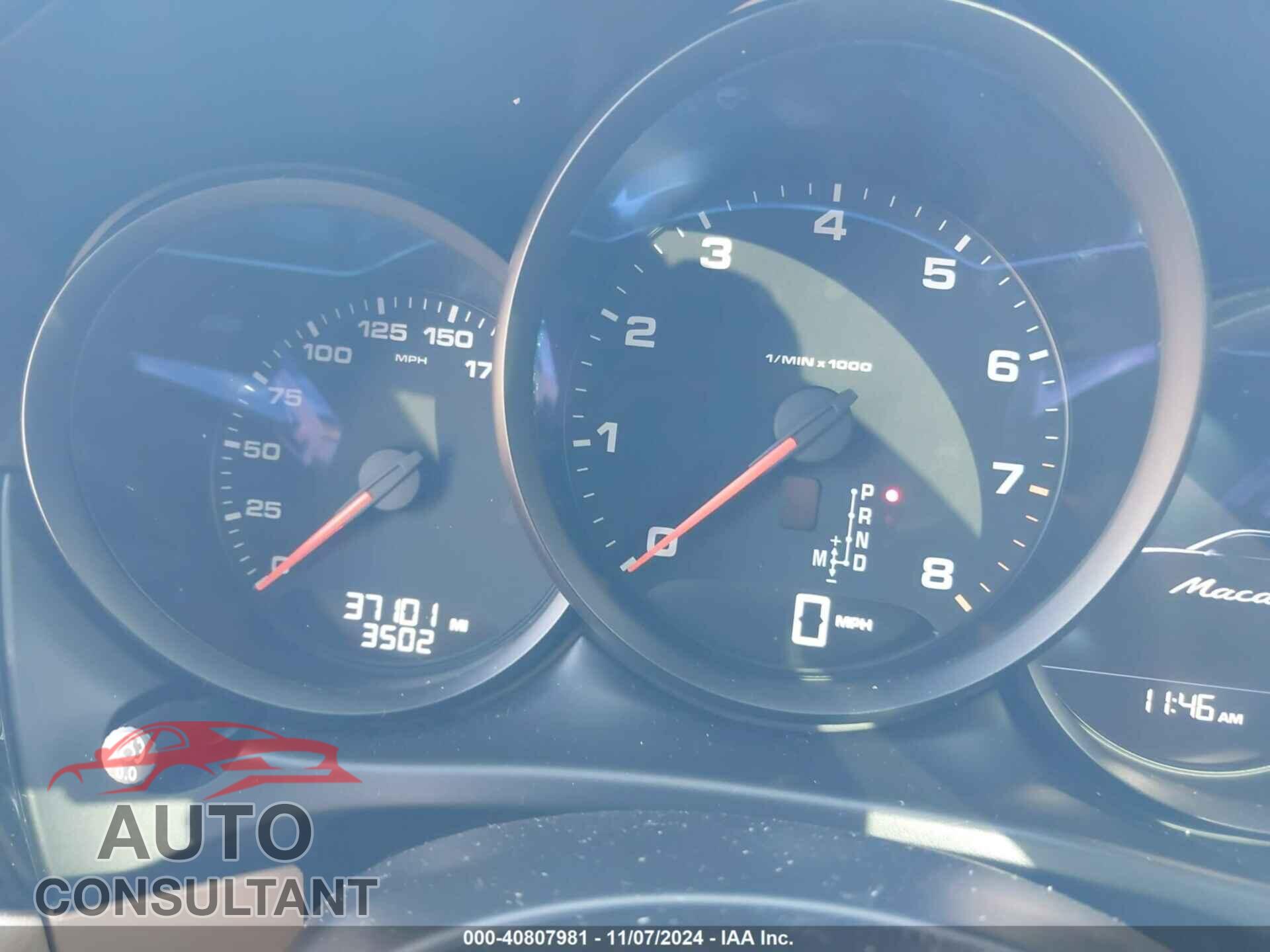 PORSCHE MACAN 2018 - WP1AA2A57JLB24403