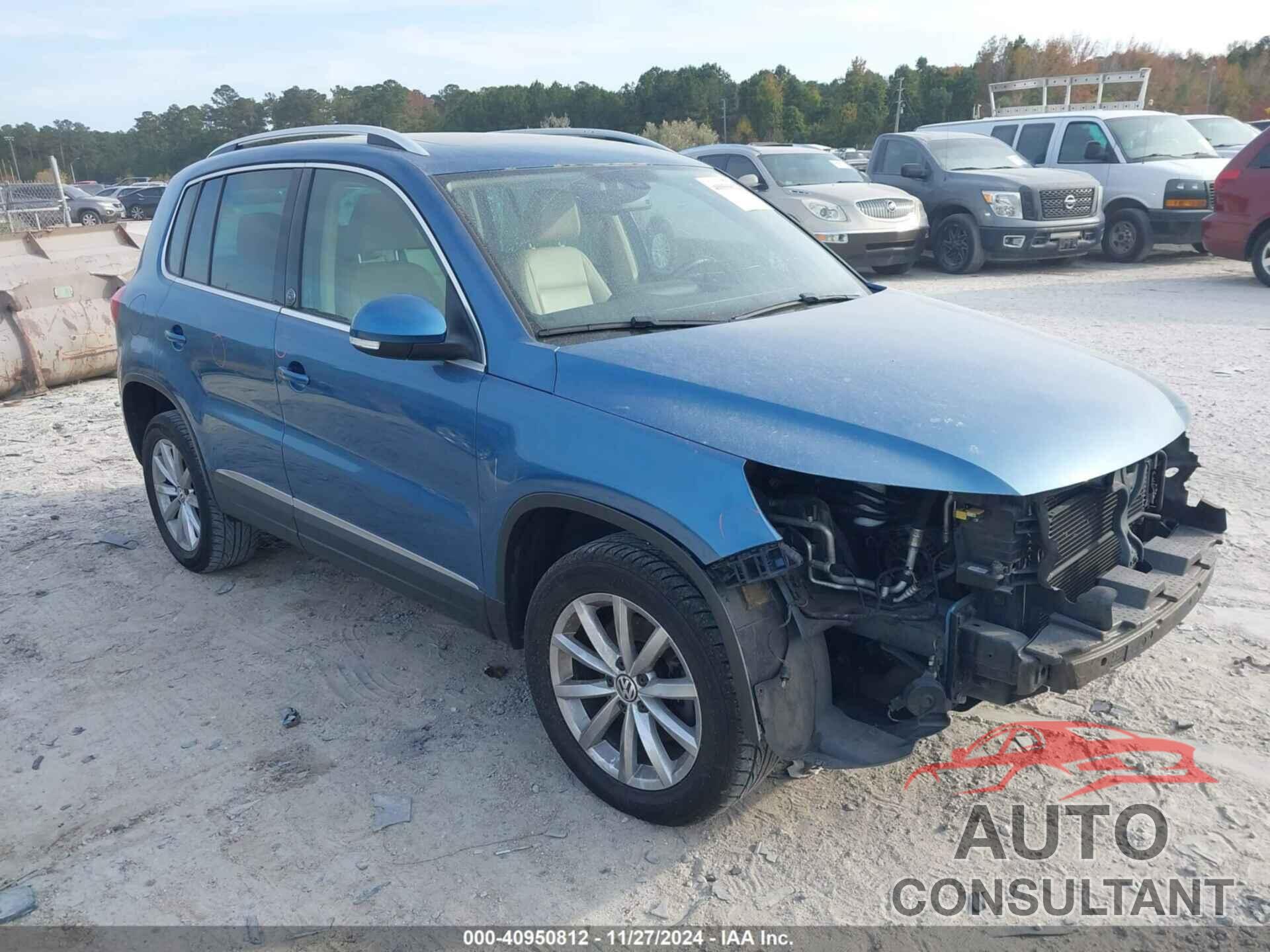 VOLKSWAGEN TIGUAN 2017 - WVGRV7AX6HW504313