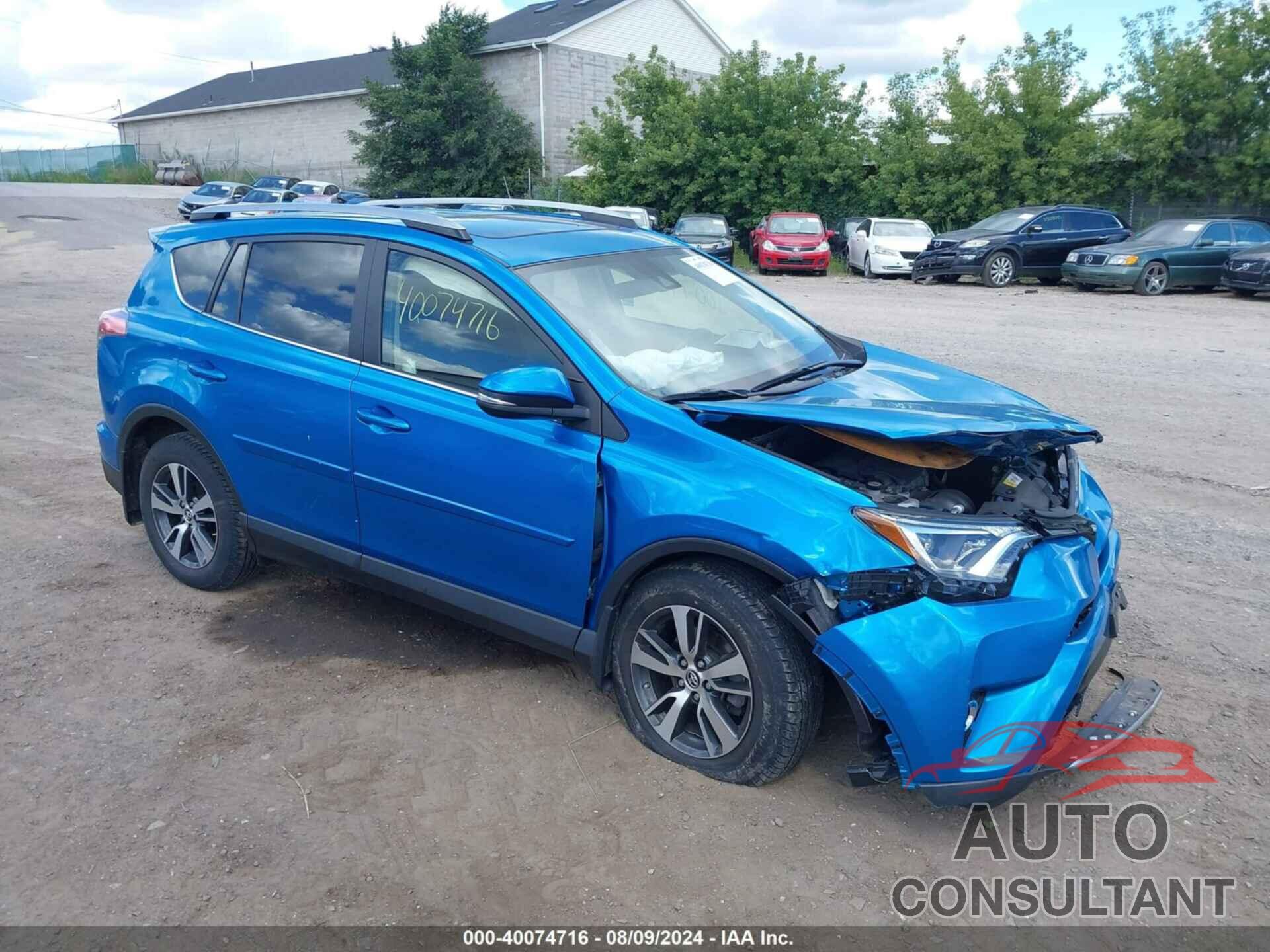 TOYOTA RAV4 2017 - JTMRFREV0HD204557