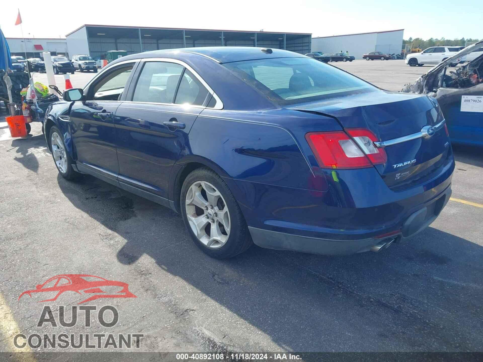 FORD TAURUS 2011 - 1FAHP2EW8BG101584