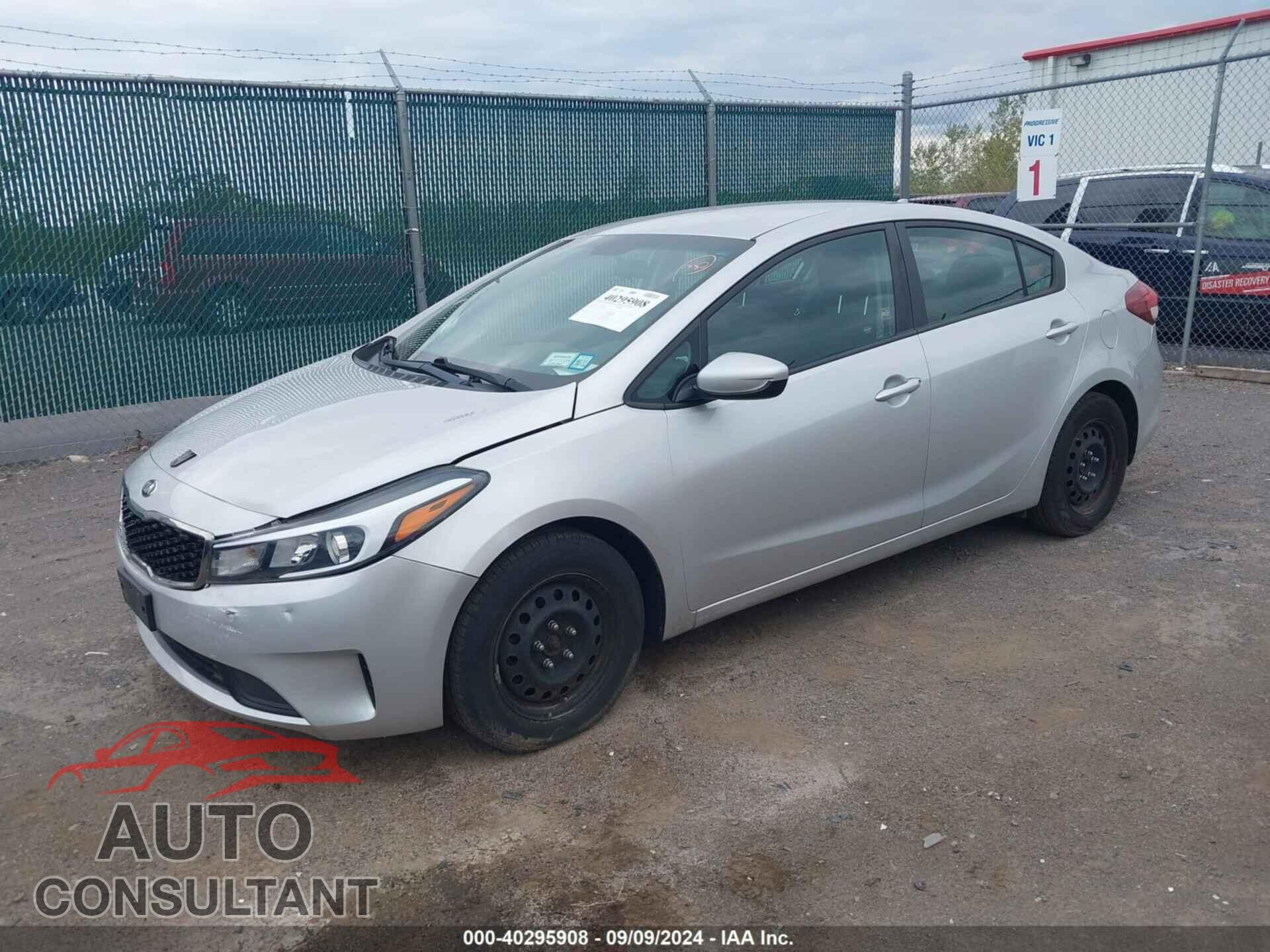 KIA FORTE 2017 - 3KPFL4A74HE092978