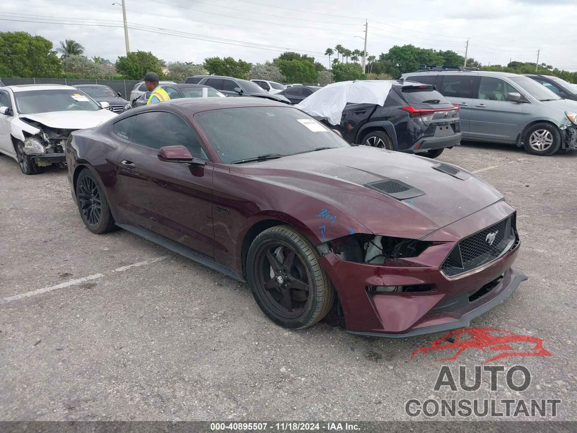 FORD MUSTANG 2018 - 1FA6P8CF7J5102457