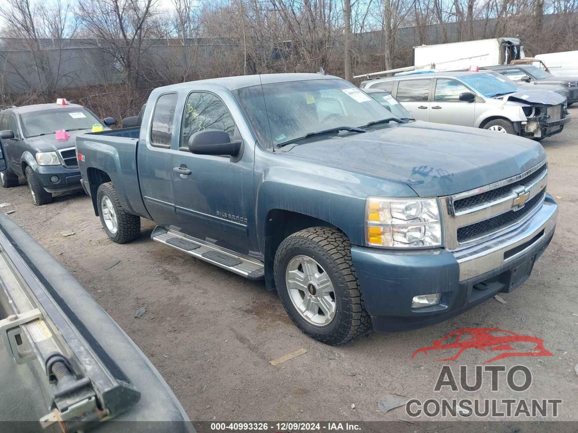 CHEVROLET SILVERADO 1500 2011 - 1GCRKSE33BZ263467