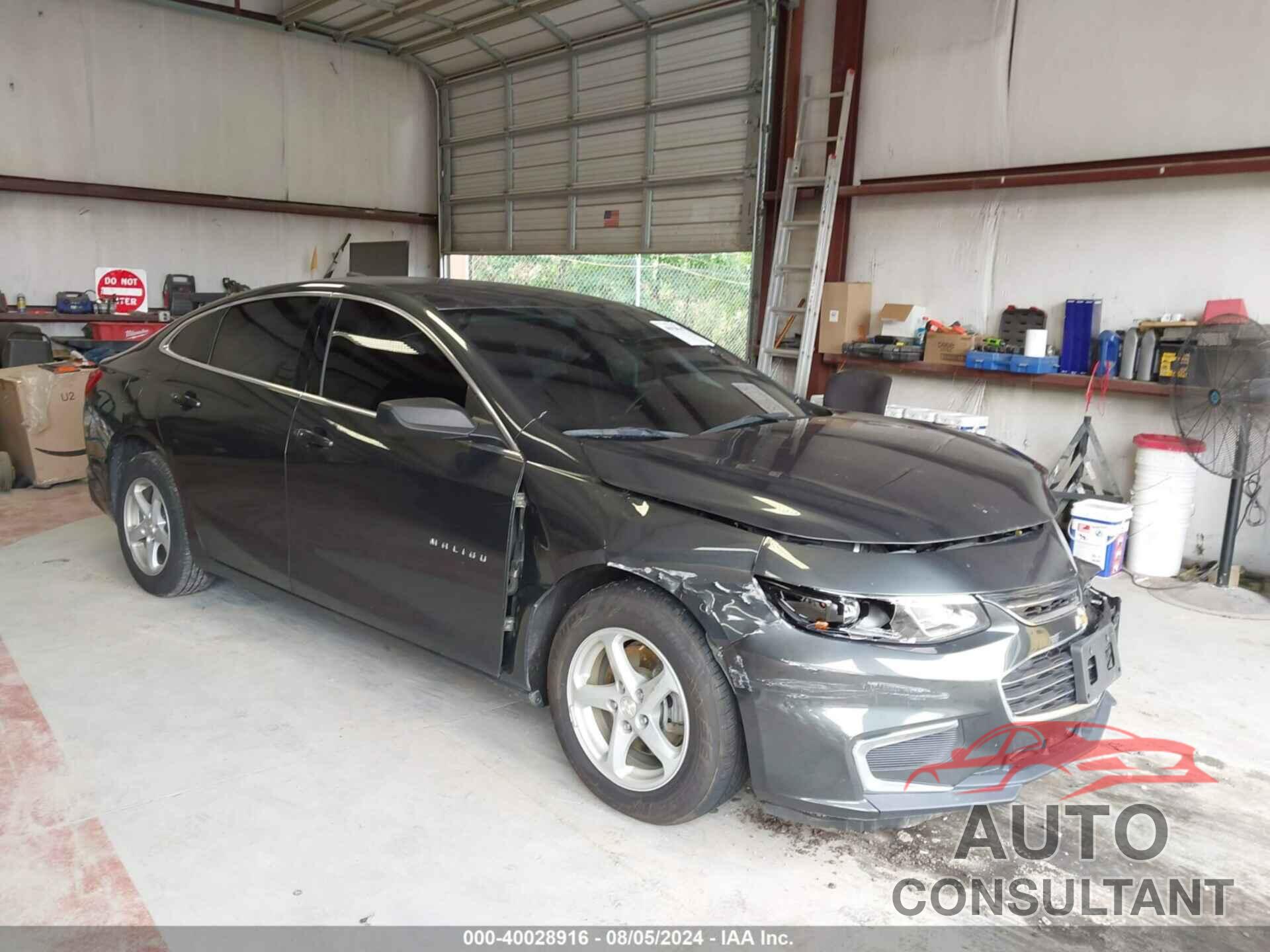 CHEVROLET MALIBU 2018 - 1G1ZB5ST8JF218068