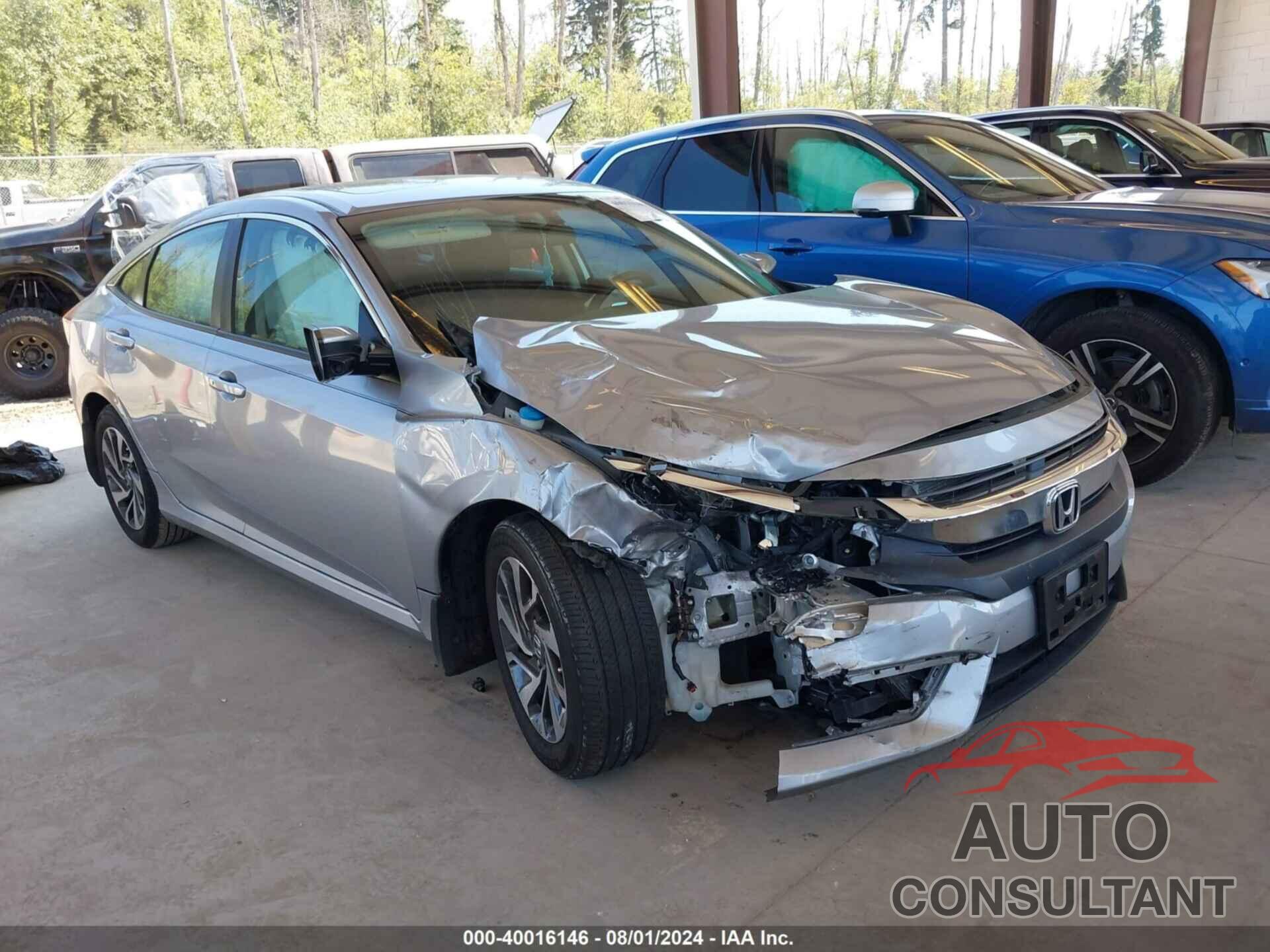 HONDA CIVIC 2018 - 2HGFC2F71JH550596