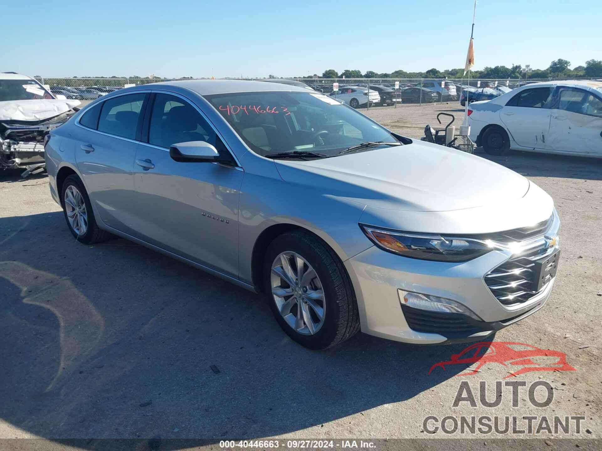 CHEVROLET MALIBU 2020 - 1G1ZD5ST4LF038860