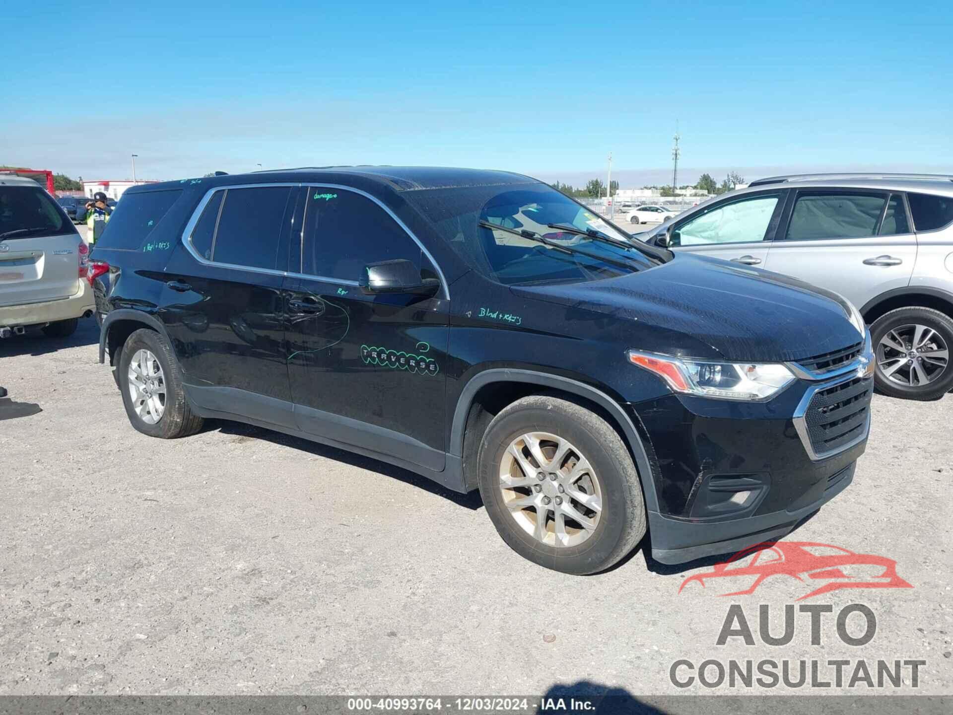 CHEVROLET TRAVERSE 2019 - 1GNERFKW6KJ151414