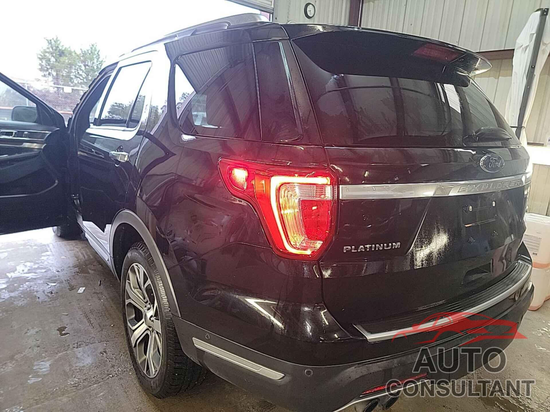 FORD EXPLORER 2019 - 1FM5K8HTXKGA71743