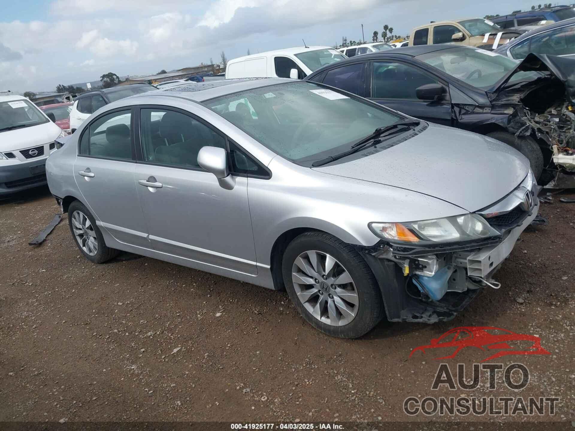 HONDA CIVIC 2010 - 19XFA1E83AE006556