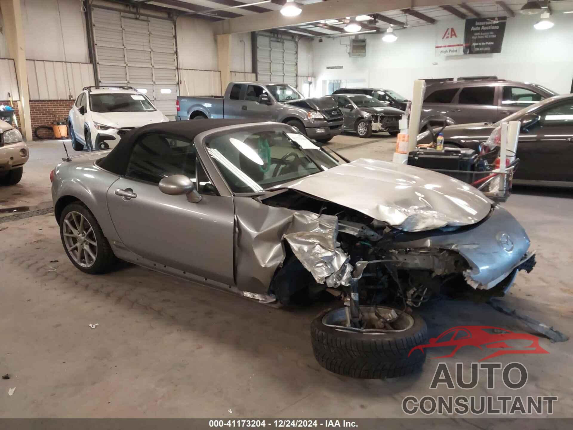 MAZDA MX-5 MIATA 2011 - JM1NC2NF0B0216276