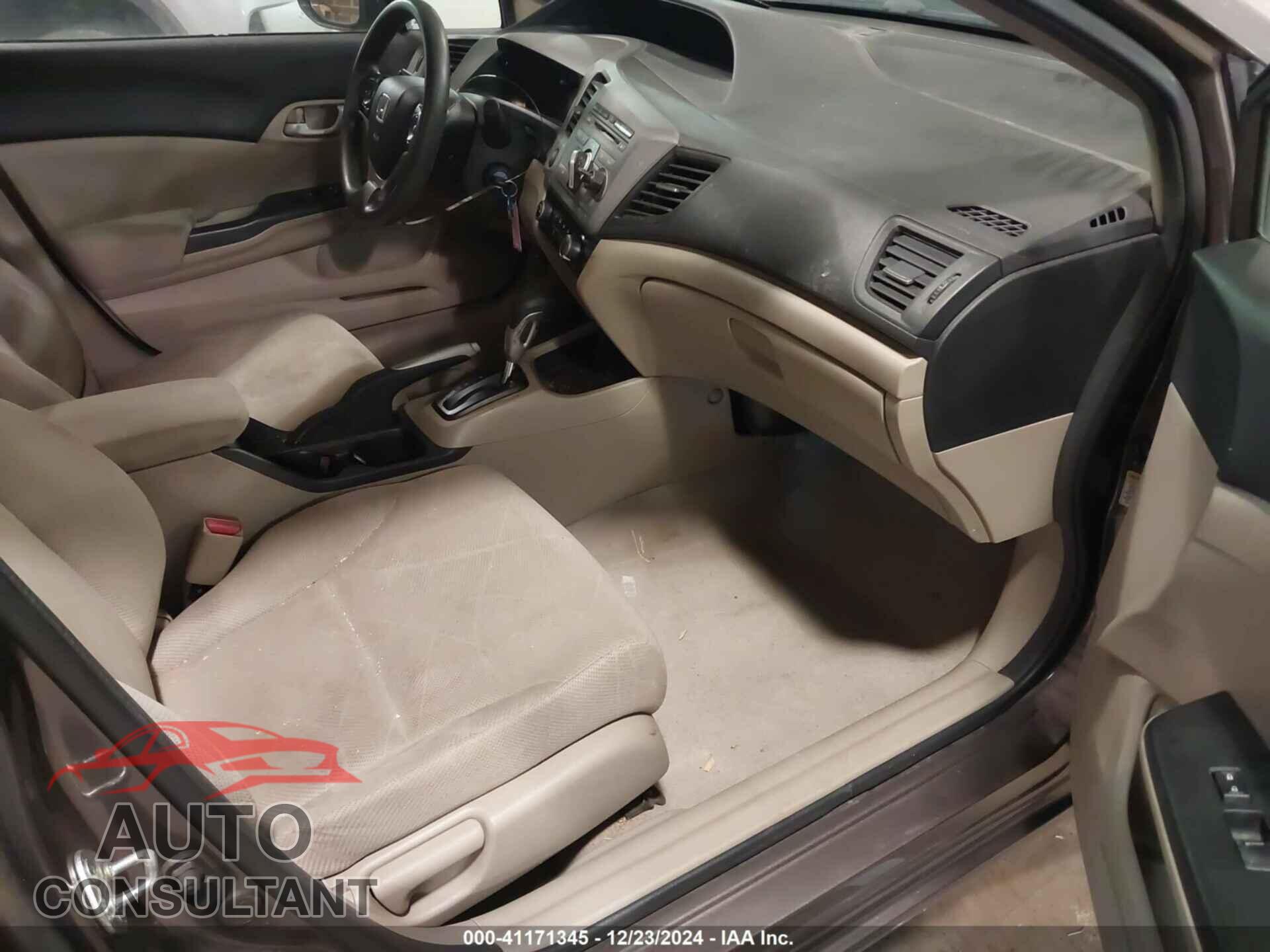 HONDA CIVIC 2012 - 2HGFB2F57CH581033