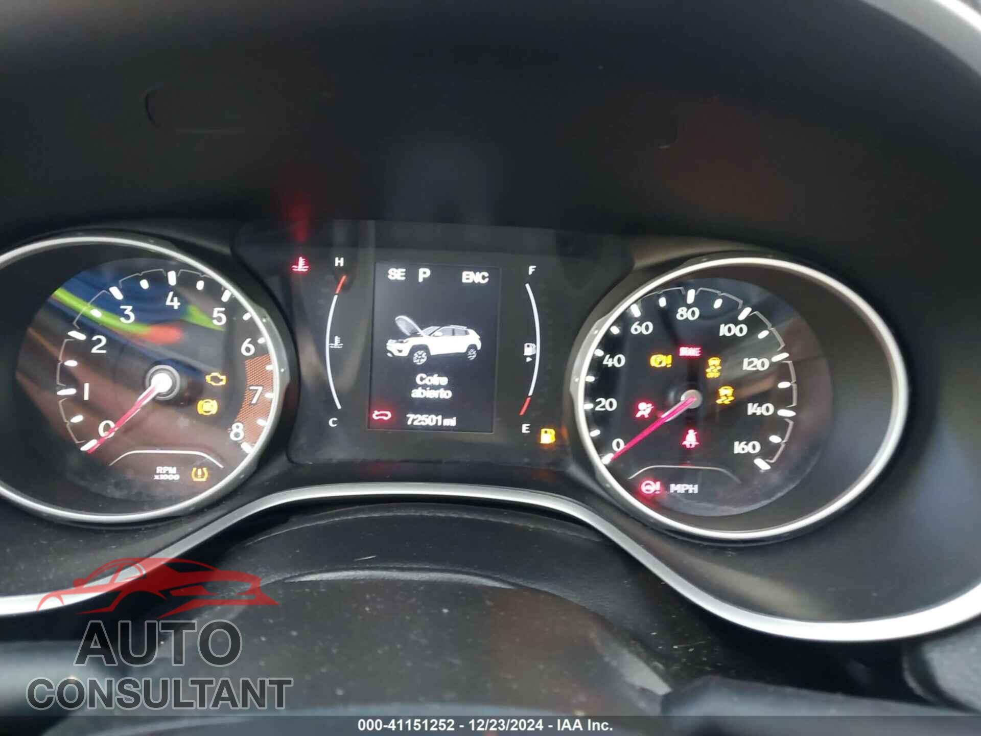 JEEP COMPASS 2020 - 3C4NJDBB7LT241005