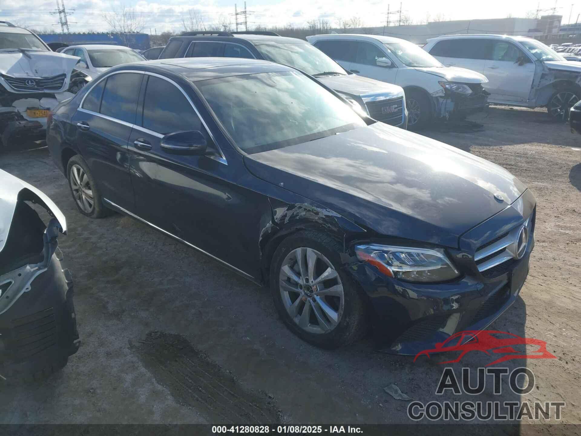 MERCEDES-BENZ C 300 2019 - 55SWF8EB1KU319315