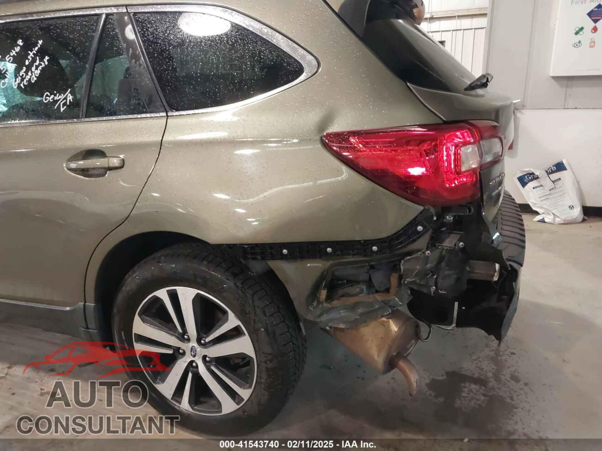 SUBARU OUTBACK 2018 - 4S4BSANC3J3261663