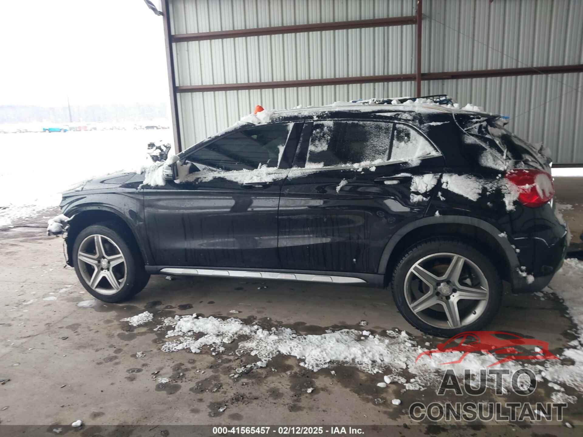 MERCEDES-BENZ GLA 250 2015 - WDCTG4GB4FJ083405