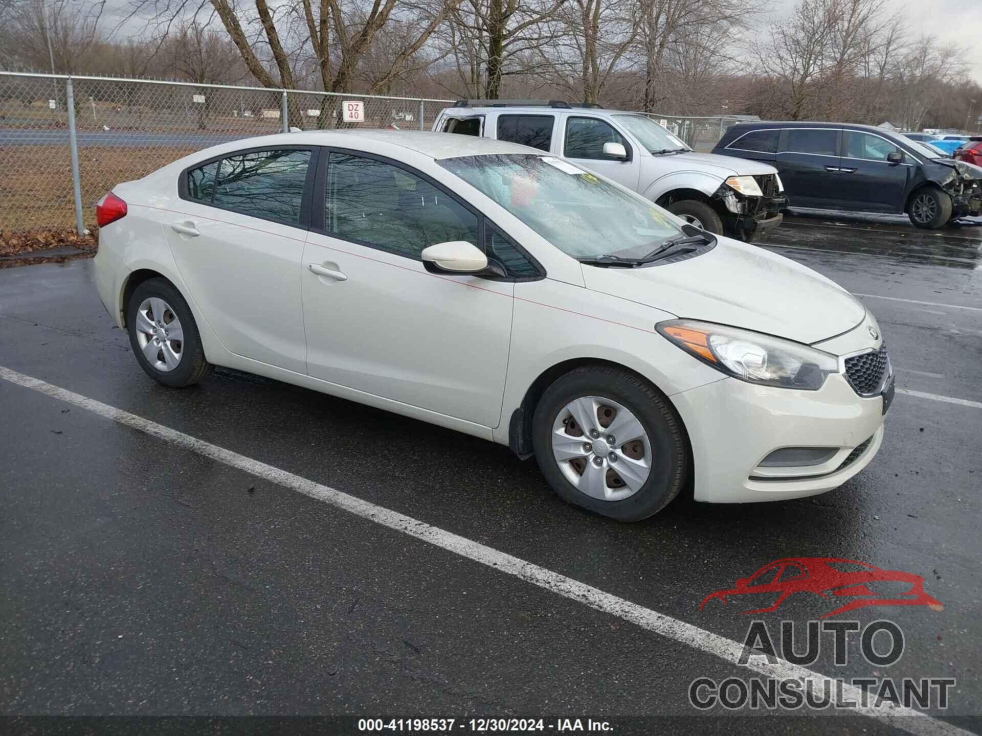 KIA FORTE 2015 - KNAFK4A67F5374838