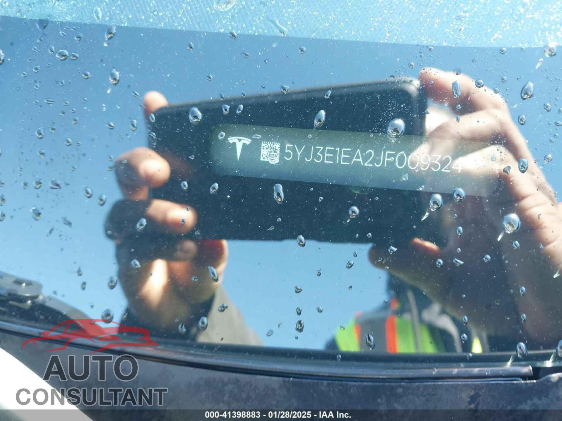 TESLA MODEL 3 2018 - 5YJ3E1EA2JF009324