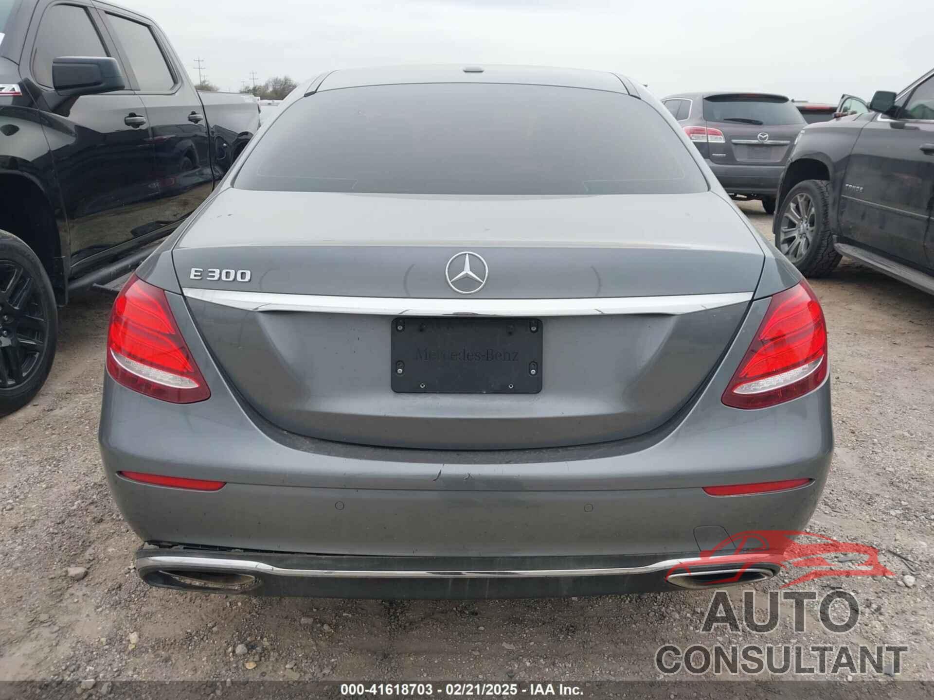 MERCEDES-BENZ E 300 2017 - WDDZF4JB1HA094799