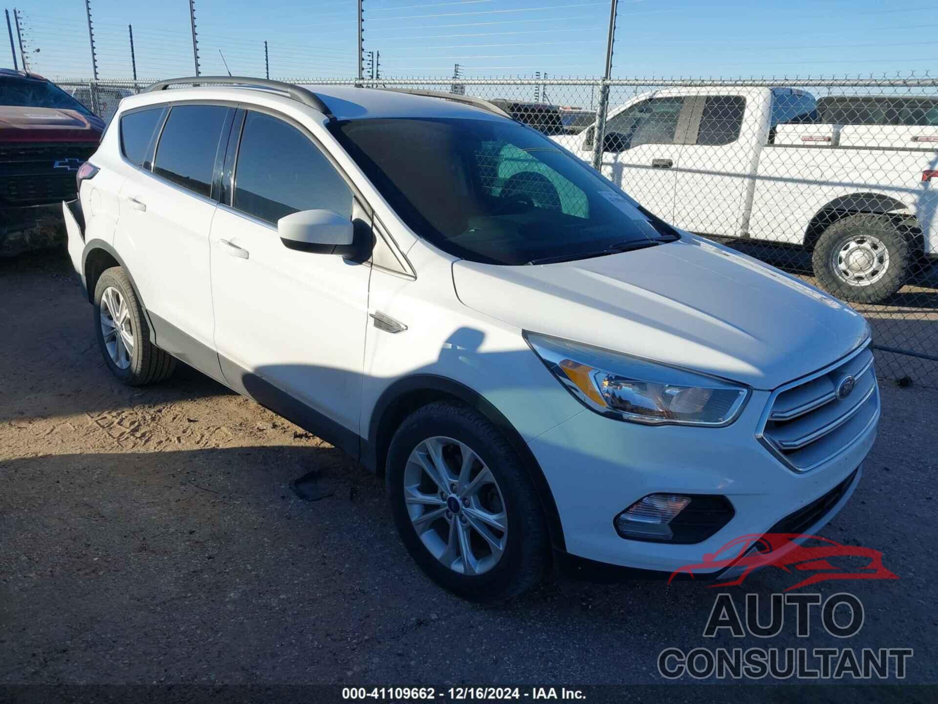 FORD ESCAPE 2018 - 1FMCU0GD2JUC31269