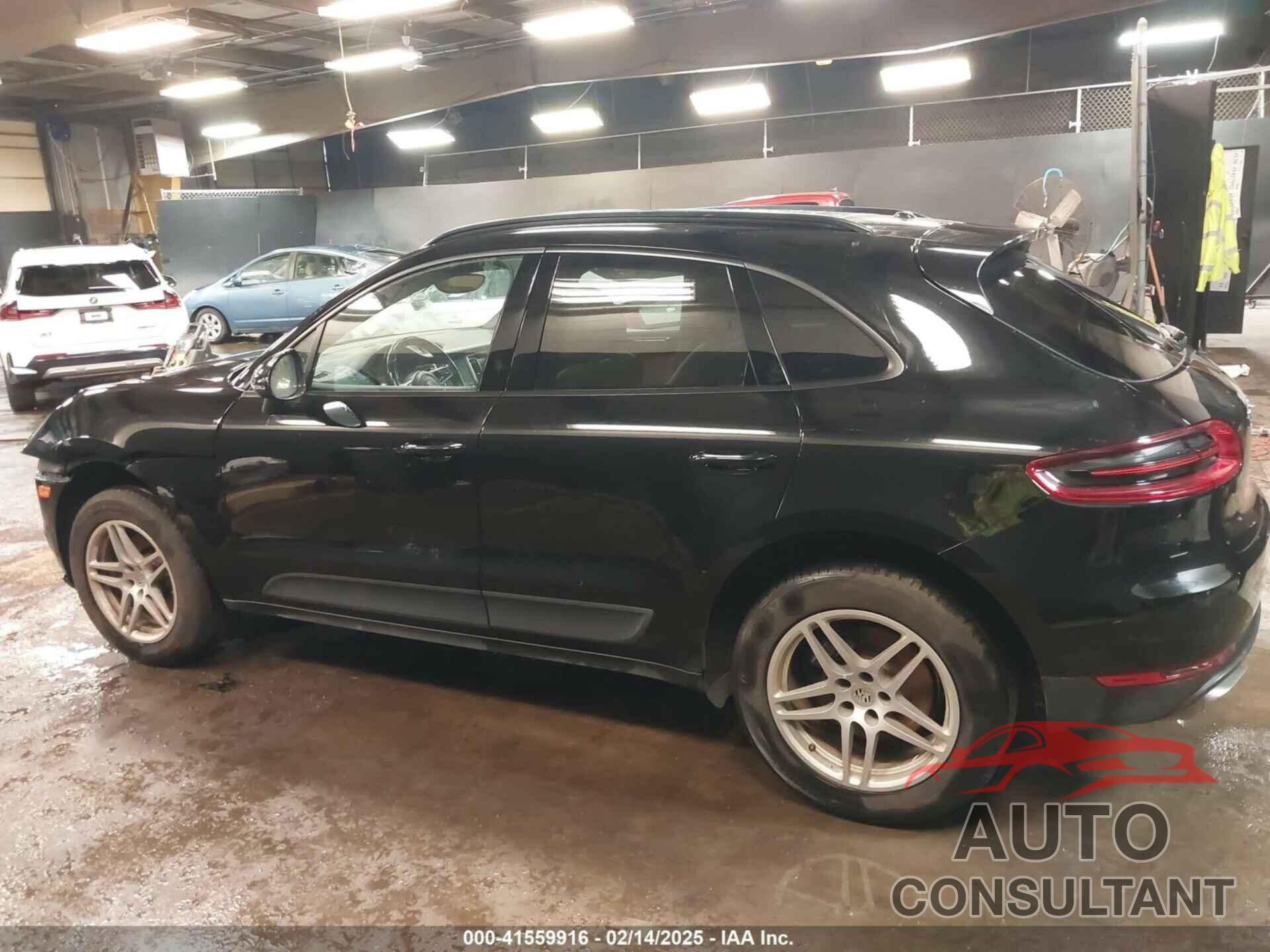 PORSCHE MACAN 2017 - WP1AA2A56HLB00636