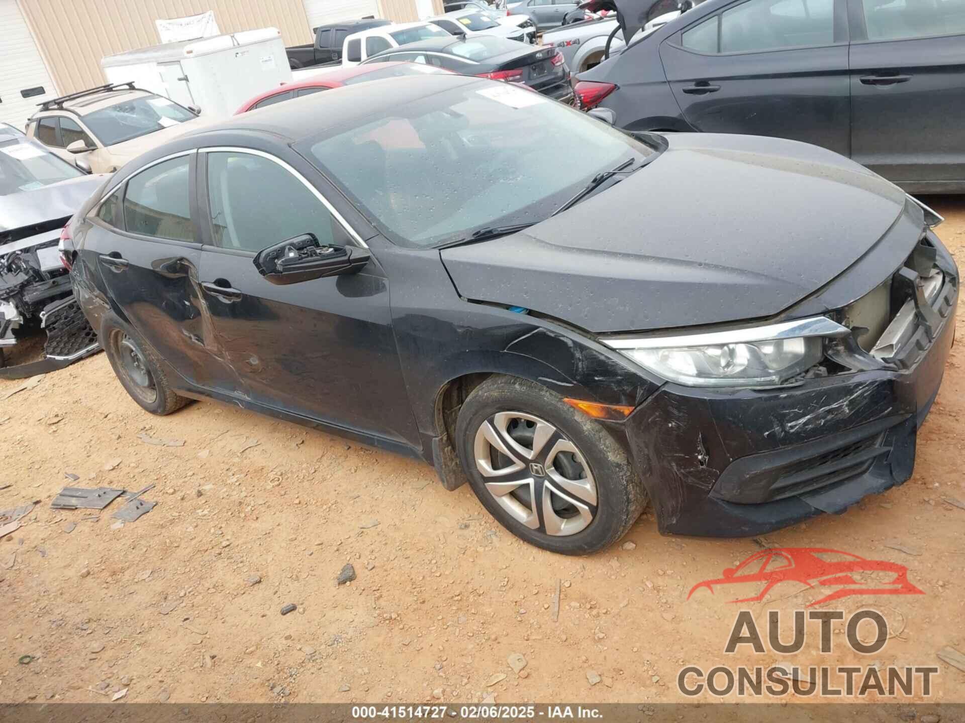 HONDA CIVIC 2018 - 2HGFC2F56JH517611