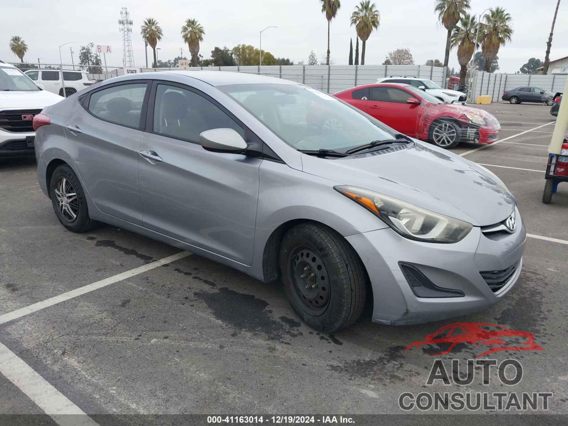 HYUNDAI ELANTRA 2016 - 5NPDH4AE1GH709044