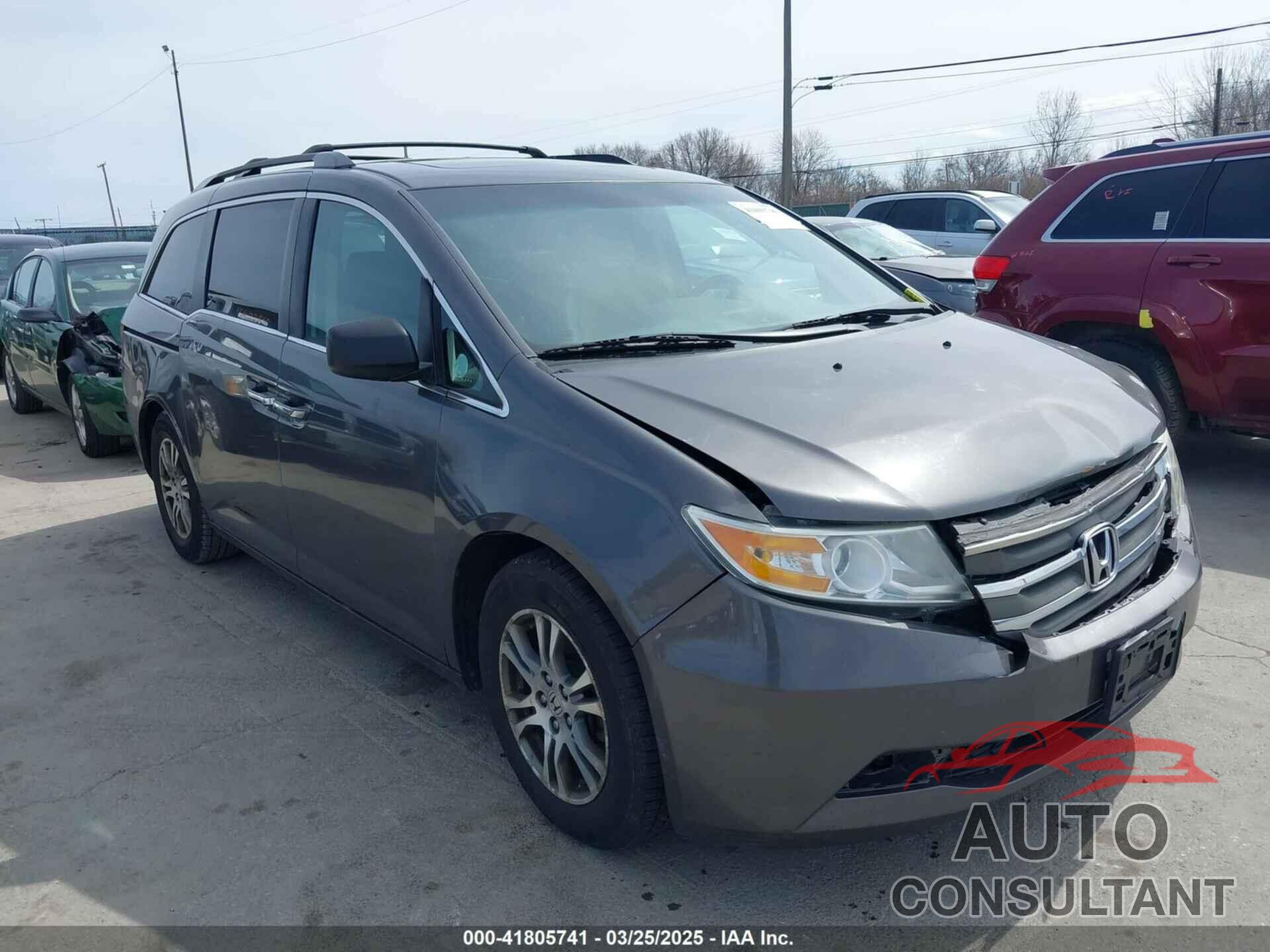 HONDA ODYSSEY 2013 - 5FNRL5H62DB015790