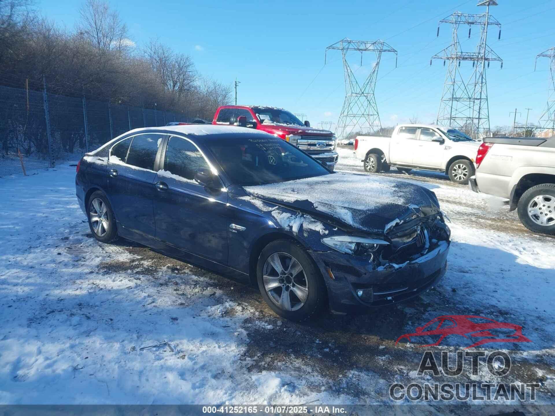 BMW 528I 2012 - WBAXH5C5XCDW03916