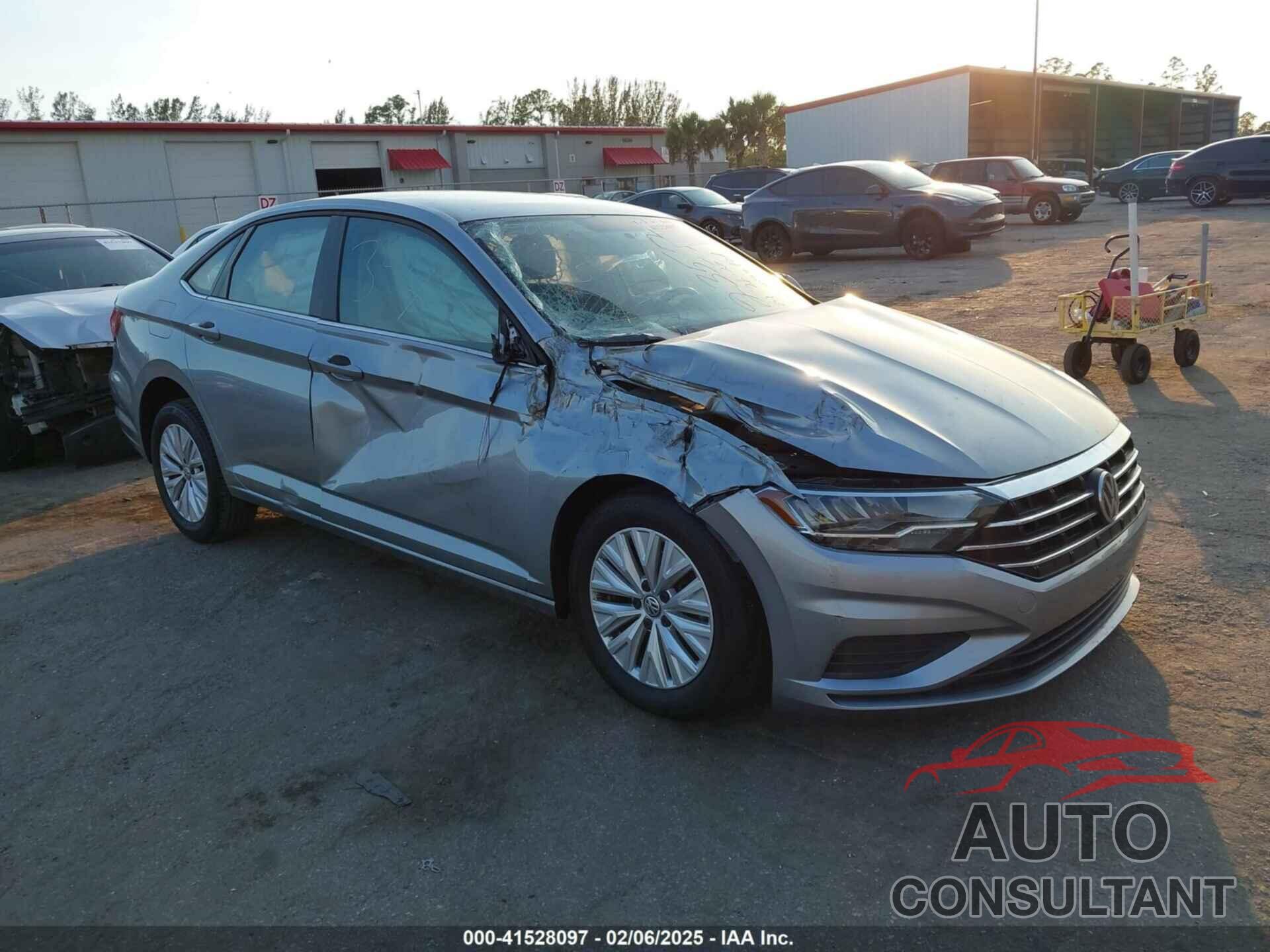 VOLKSWAGEN JETTA 2019 - 3VWCB7BU7KM212357