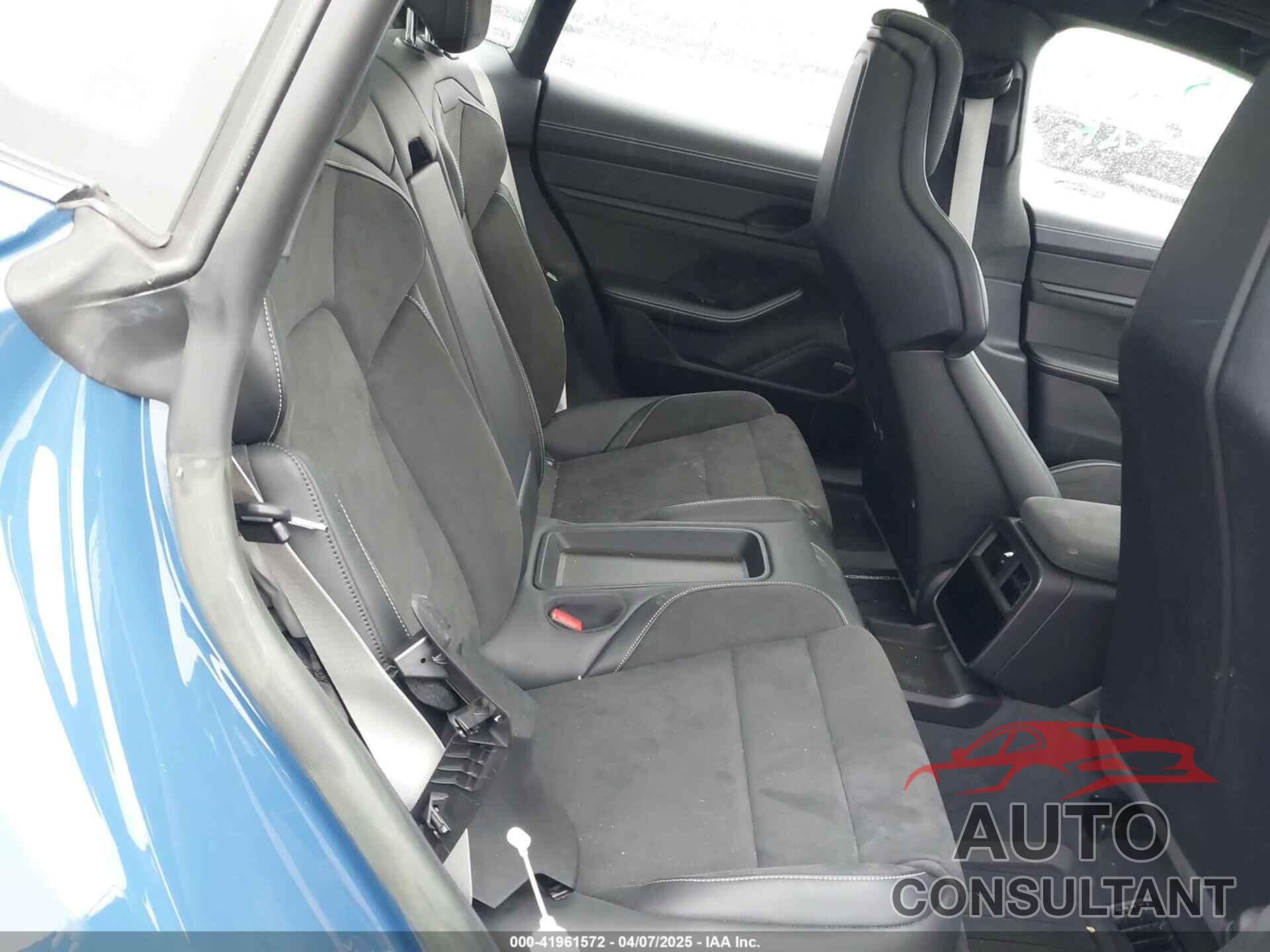 PORSCHE TAYCAN 2022 - WP0AD2Y17NSA59692