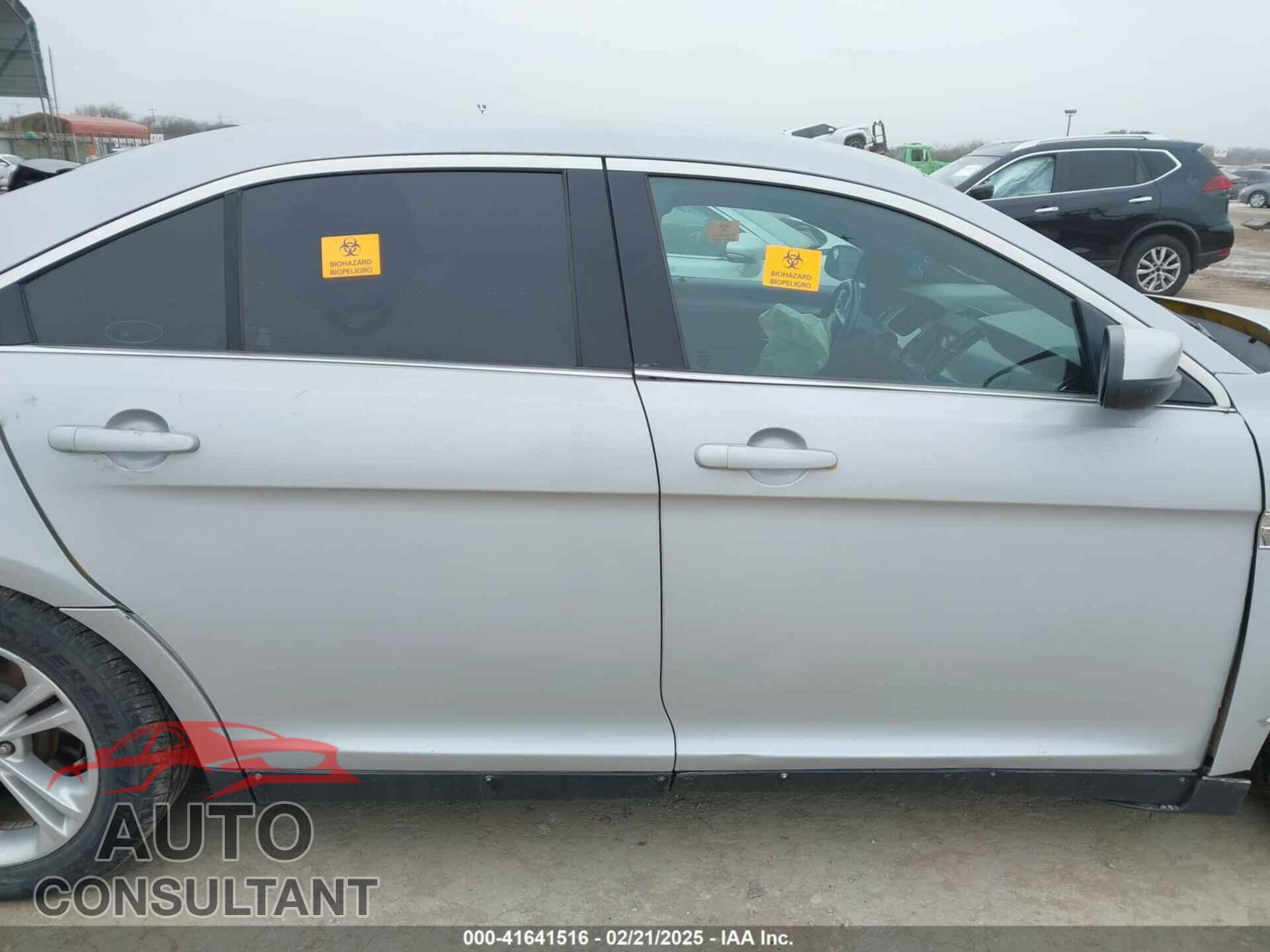 FORD TAURUS 2013 - 1FAHP2E80DG131893