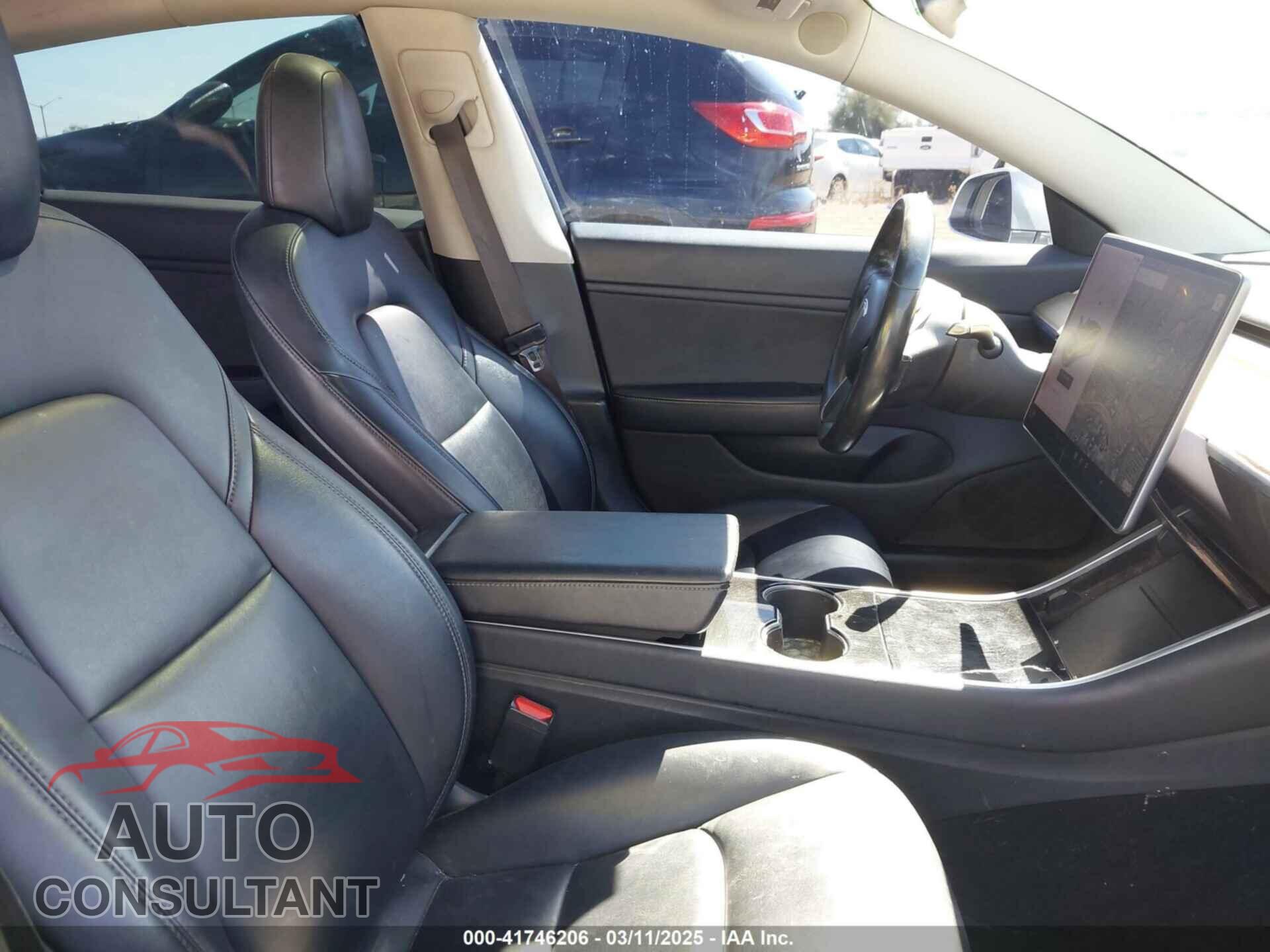 TESLA MODEL 3 2018 - 5YJ3E1EA1JF035459