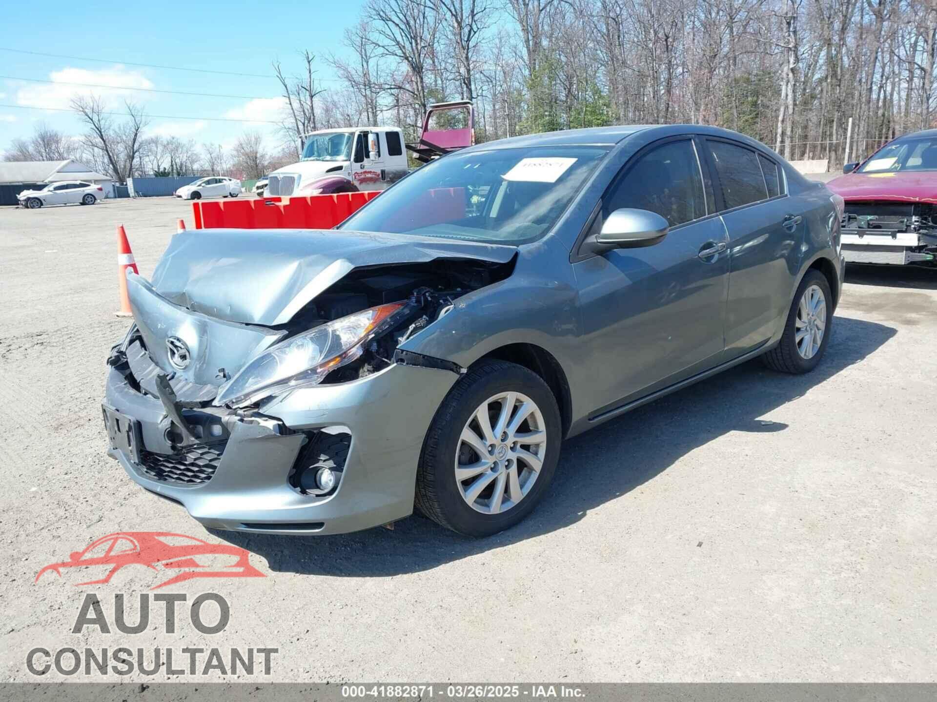 MAZDA MAZDA3 2012 - JM1BL1V83C1601163