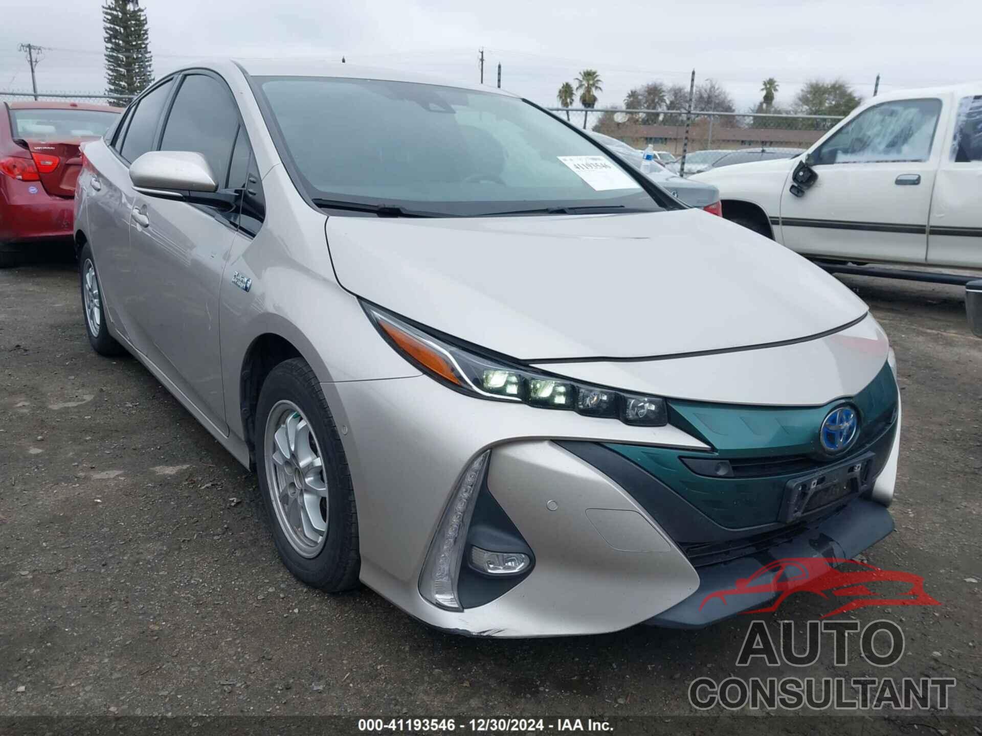 TOYOTA PRIUS PRIME 2017 - JTDKARFP1H3021612