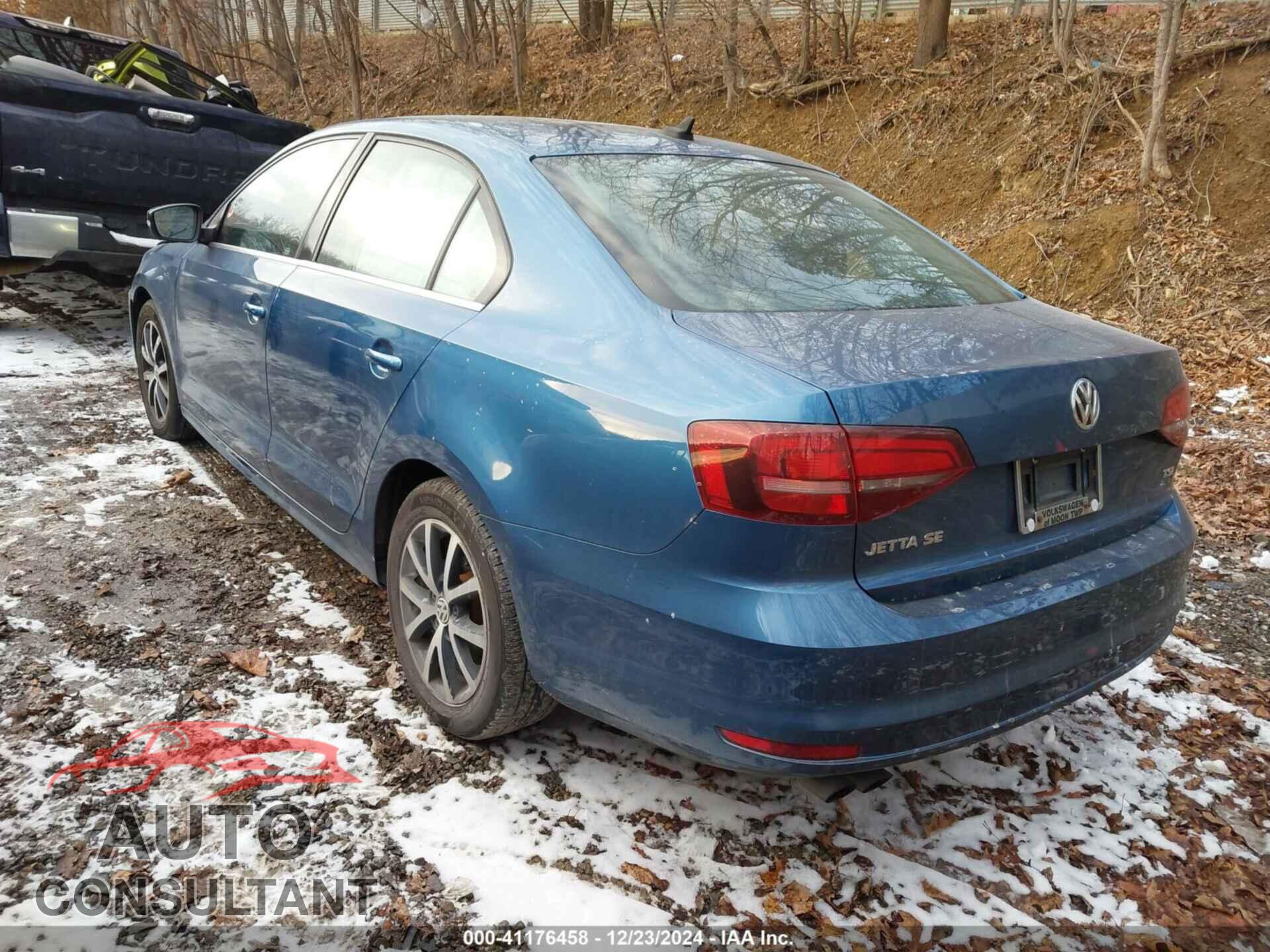 VOLKSWAGEN JETTA 2017 - 3VWDB7AJ8HM282115