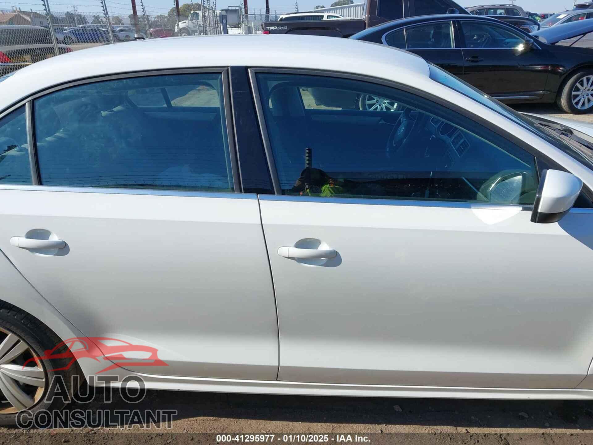 VOLKSWAGEN JETTA 2017 - 3VW2B7AJ9HM344533