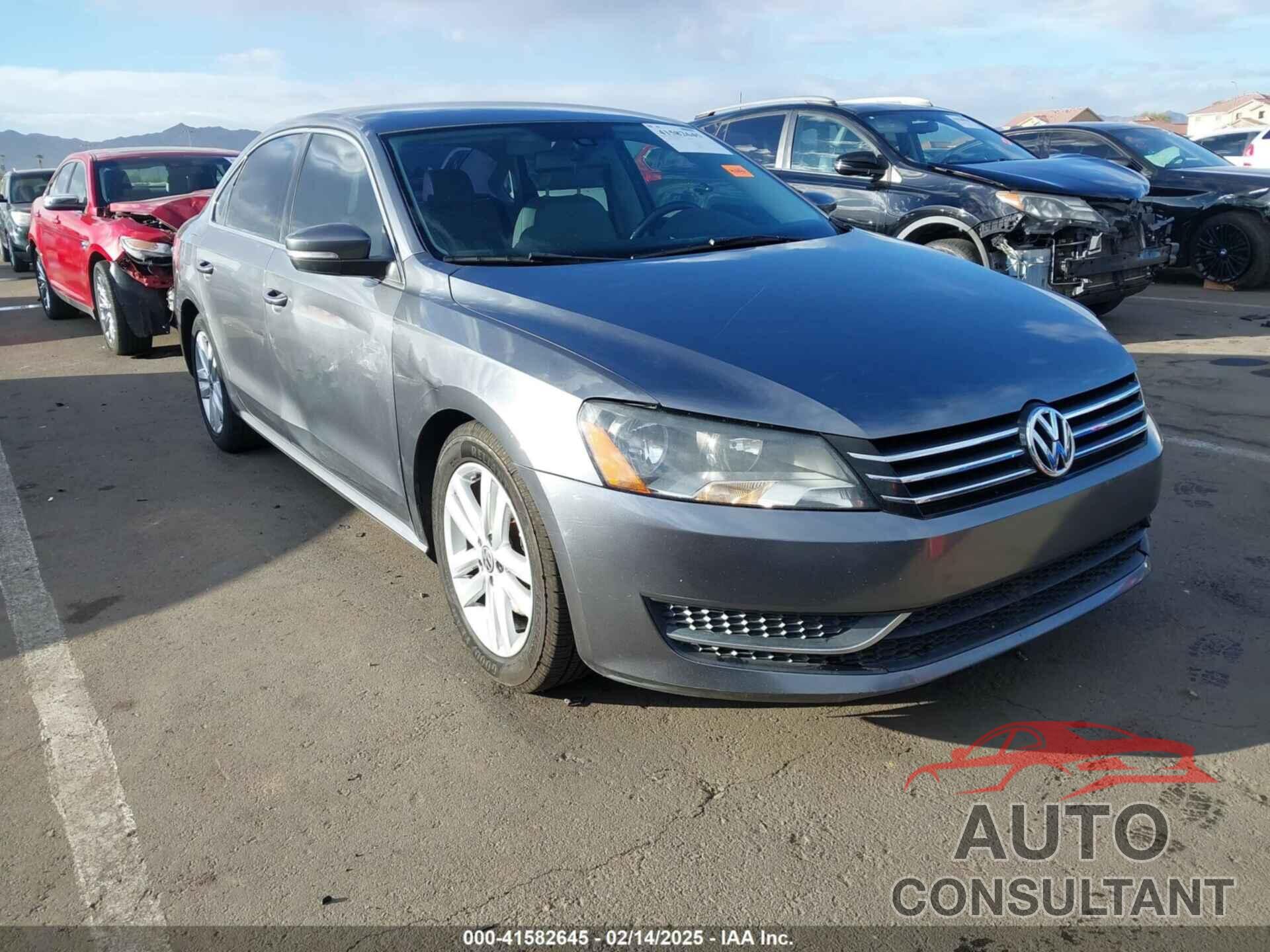 VOLKSWAGEN PASSAT 2013 - 1VWBP7A37DC058565