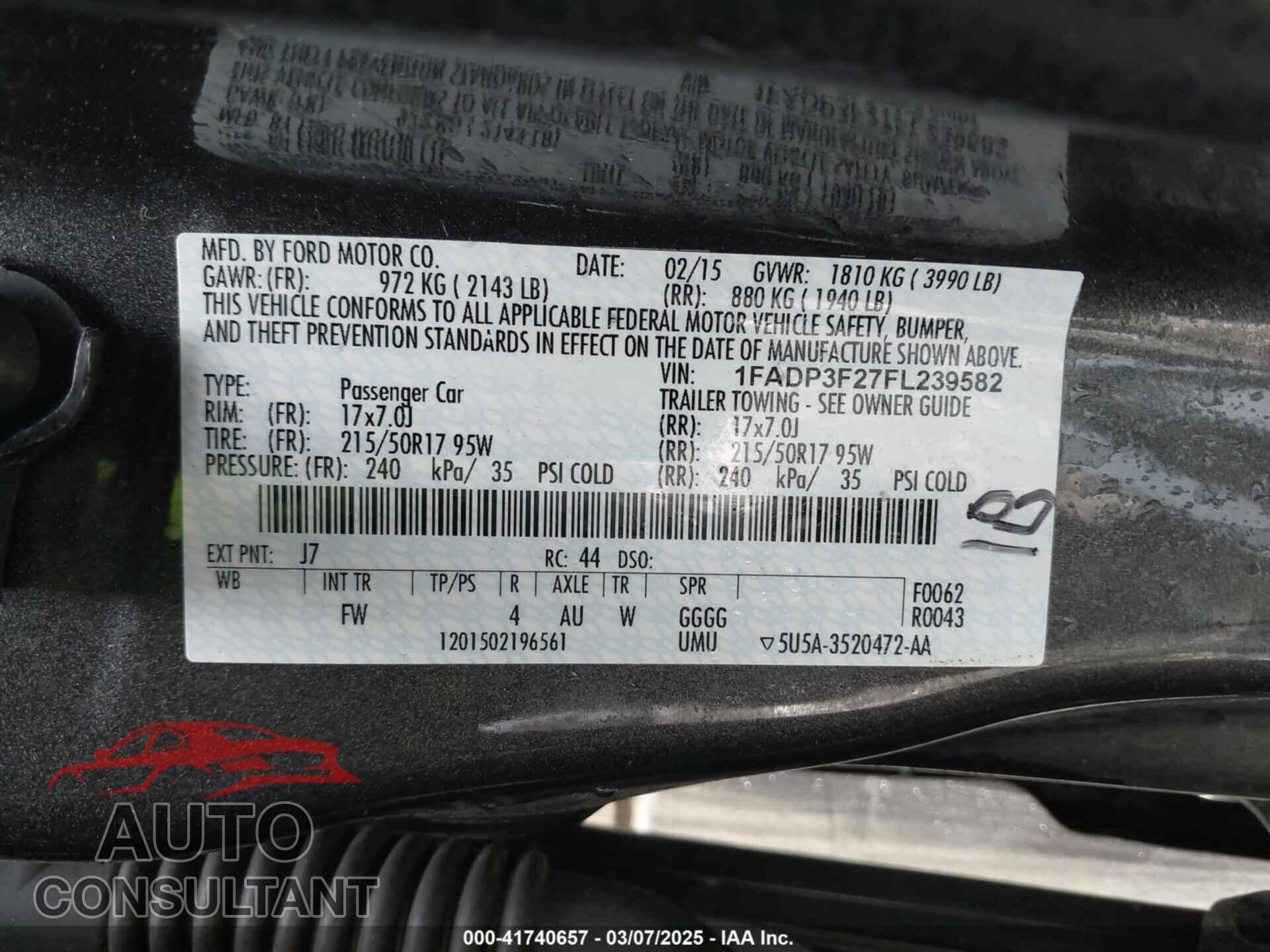 FORD FOCUS 2015 - 1FADP3F27FL239582