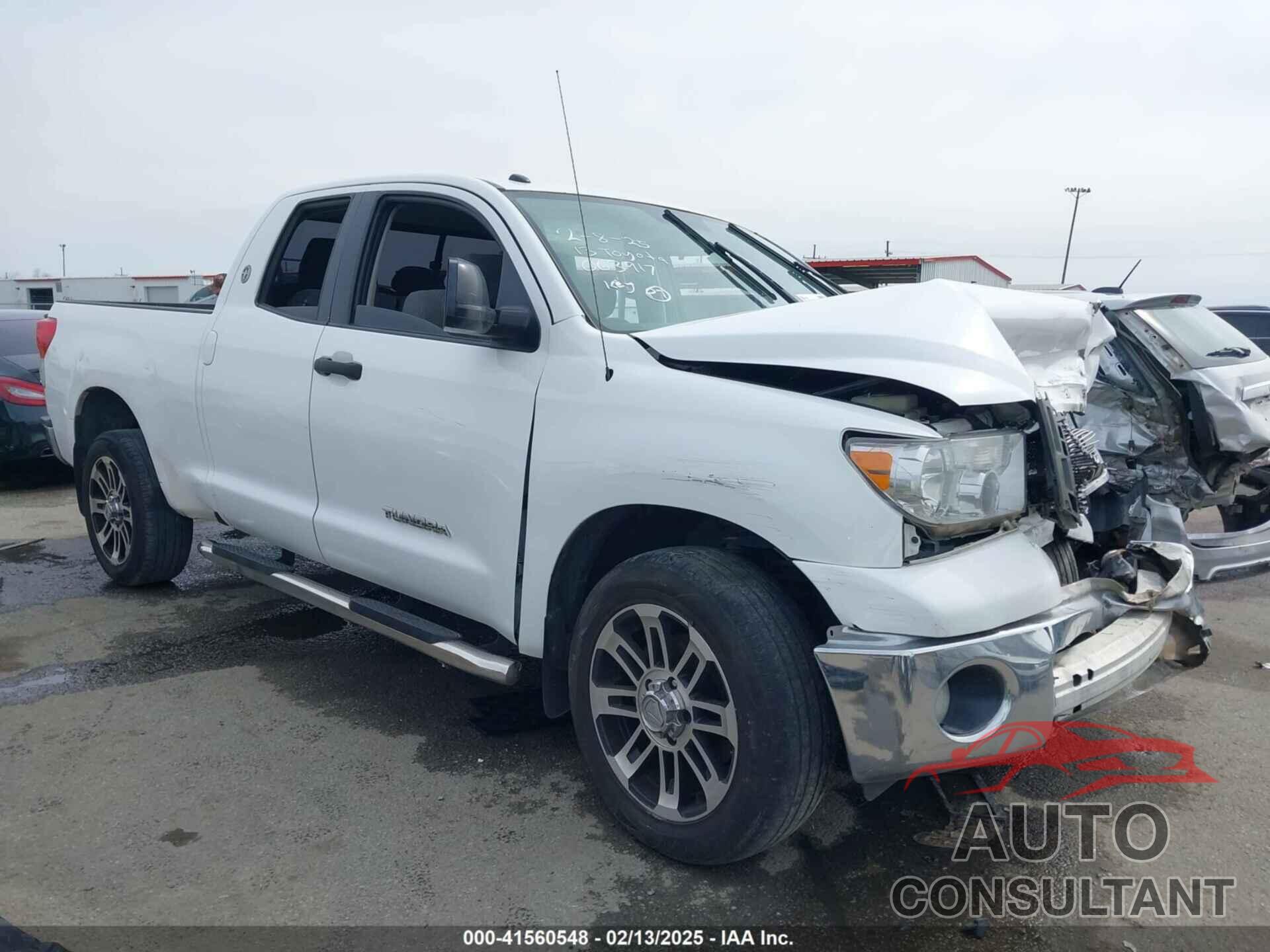 TOYOTA TUNDRA 2013 - 5TFRM5F16DX063917