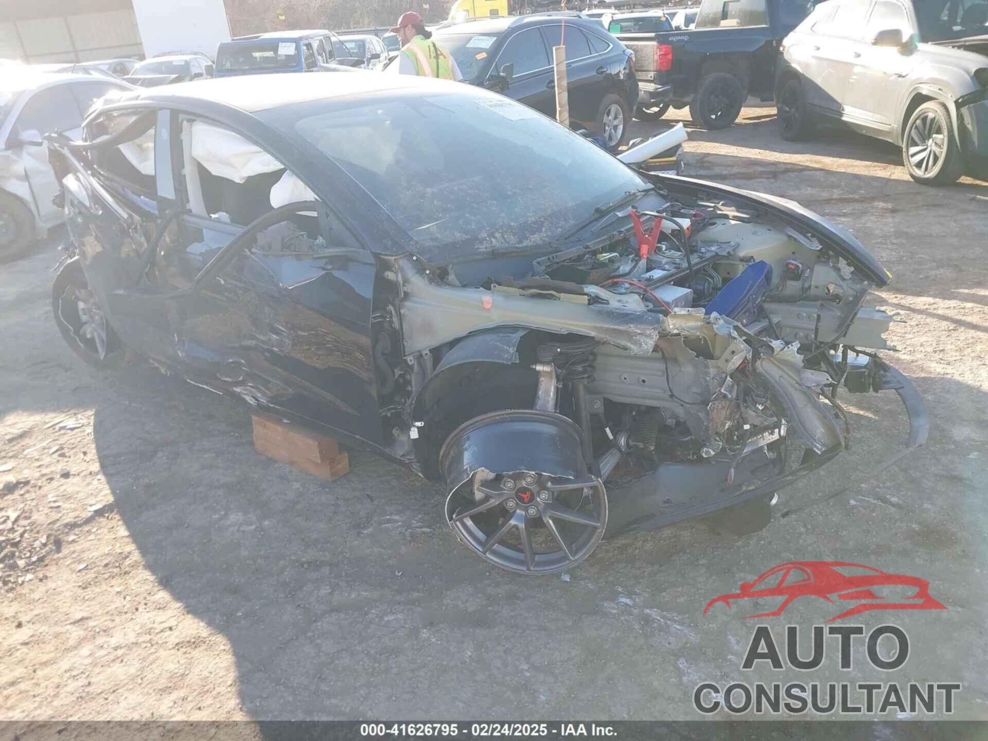 TESLA MODEL 3 2023 - 5YJ3E1EA3PF641256