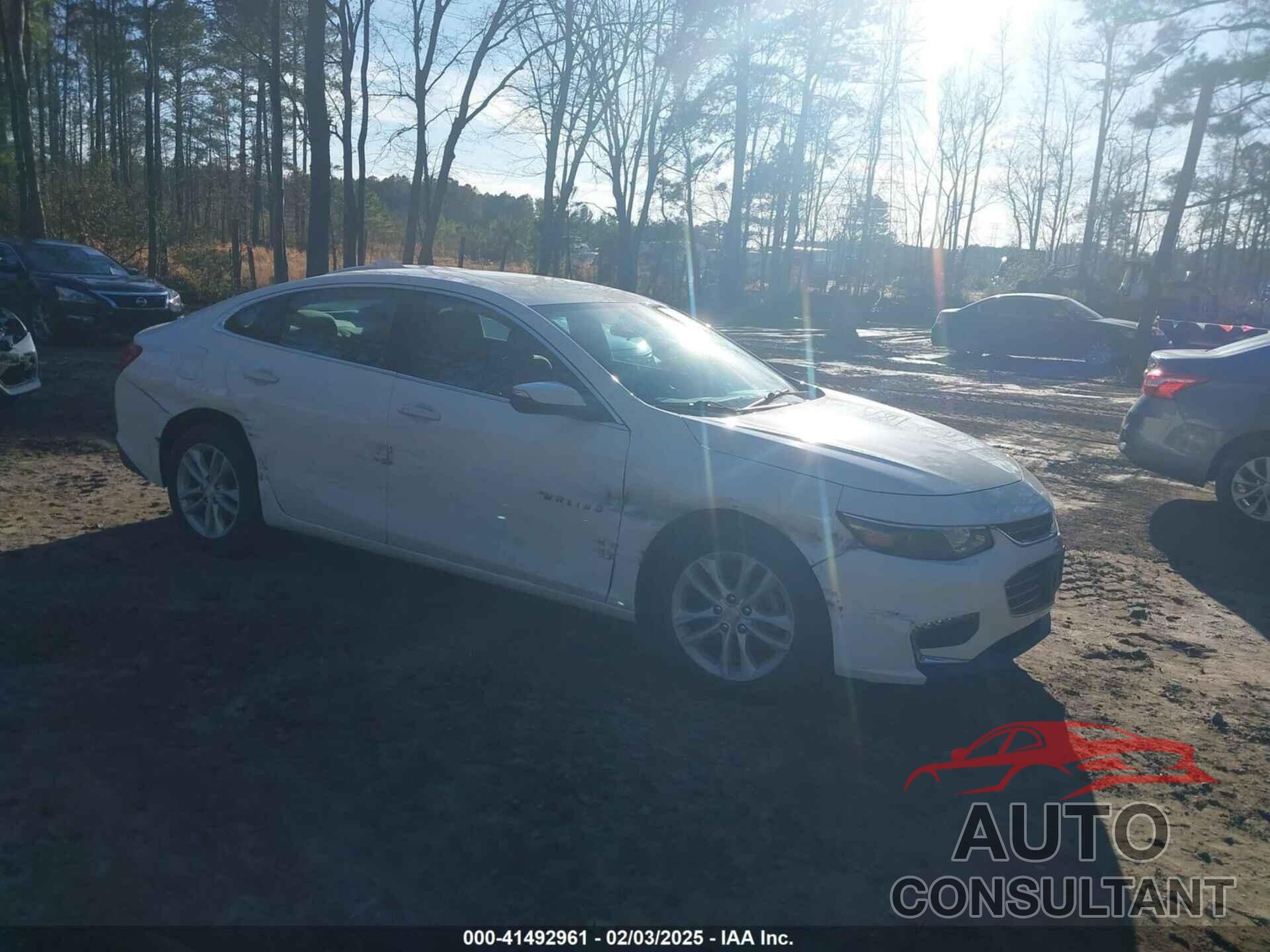 CHEVROLET MALIBU 2016 - 1G1ZE5ST9GF220668